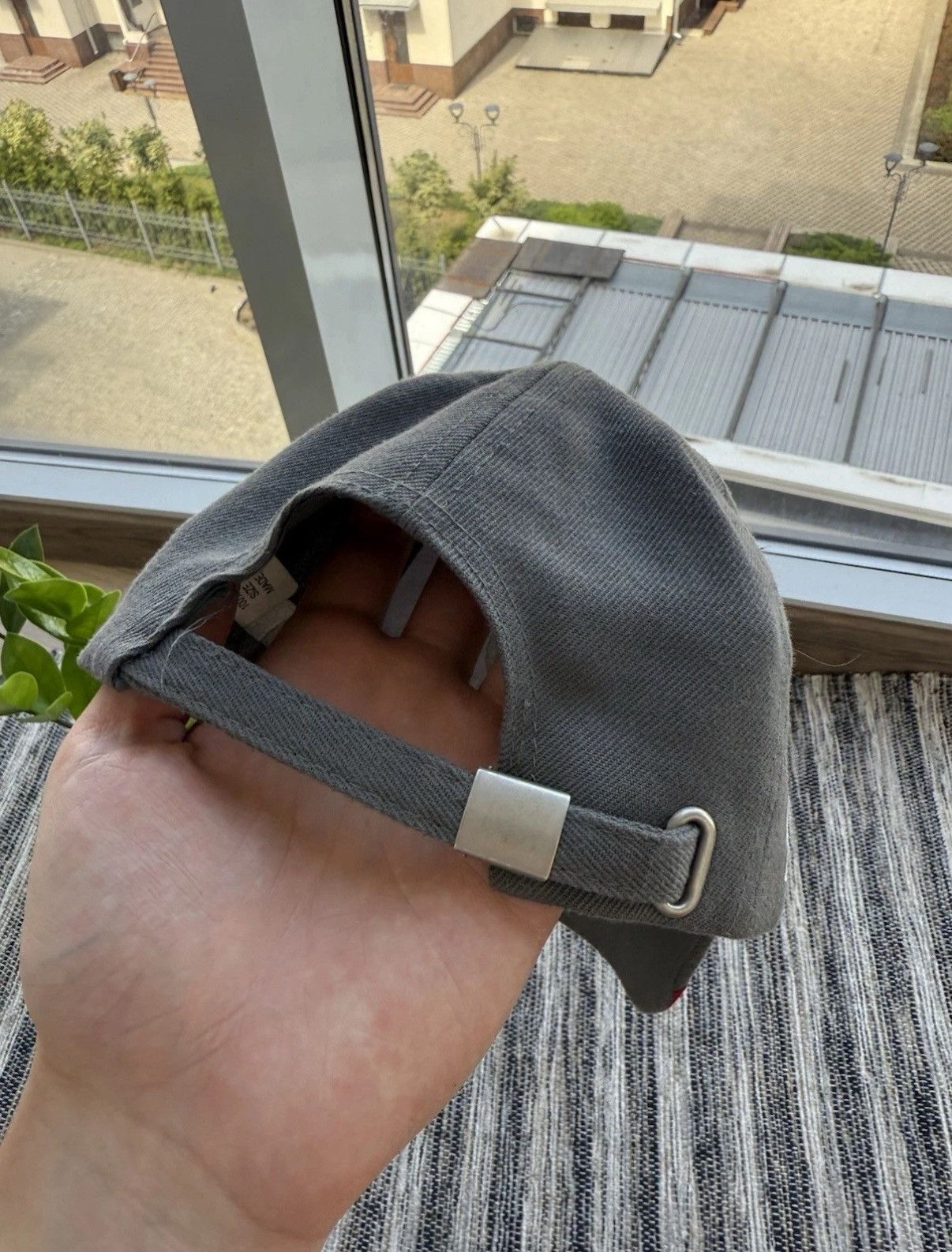 Mercedes-Benz MERCEDES-BENZ VINTAGE 90s RACING SNAPBACK CAP GRAY FORMULA 1 Size ONE SIZE - 5 Thumbnail