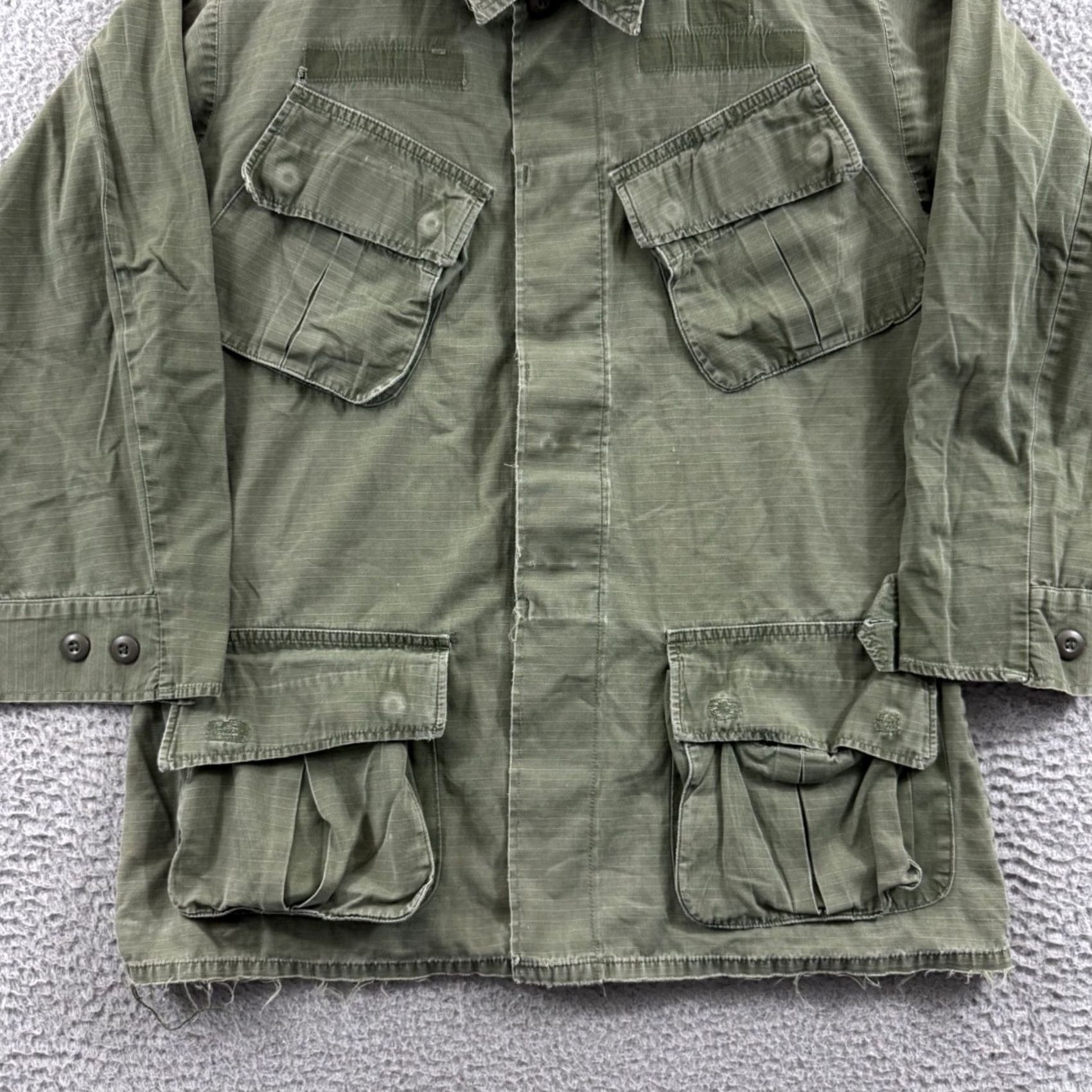Vintage VINTAGE US Army Tropical Combat Shirt Mens Small 60s Military Vietnam War OG-107 Shirt Size US S / EU 44-46 / 1 - 2 Thumbnail