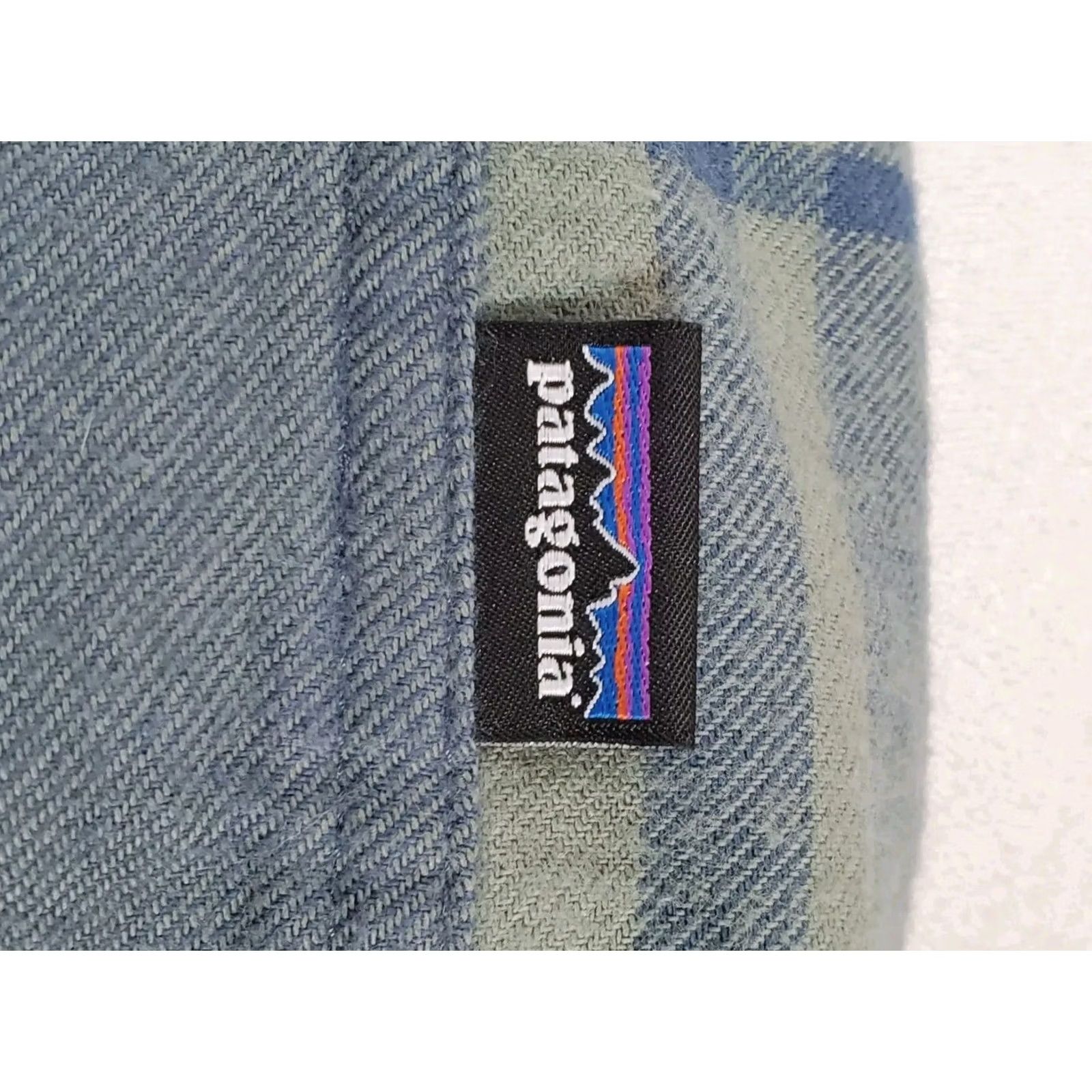 Patagonia Patagonia Organic Cotton Midweight Fjord Flannel Shirt Plaid LOHG Men M Size US M / EU 48-50 / 2 - 6 Thumbnail