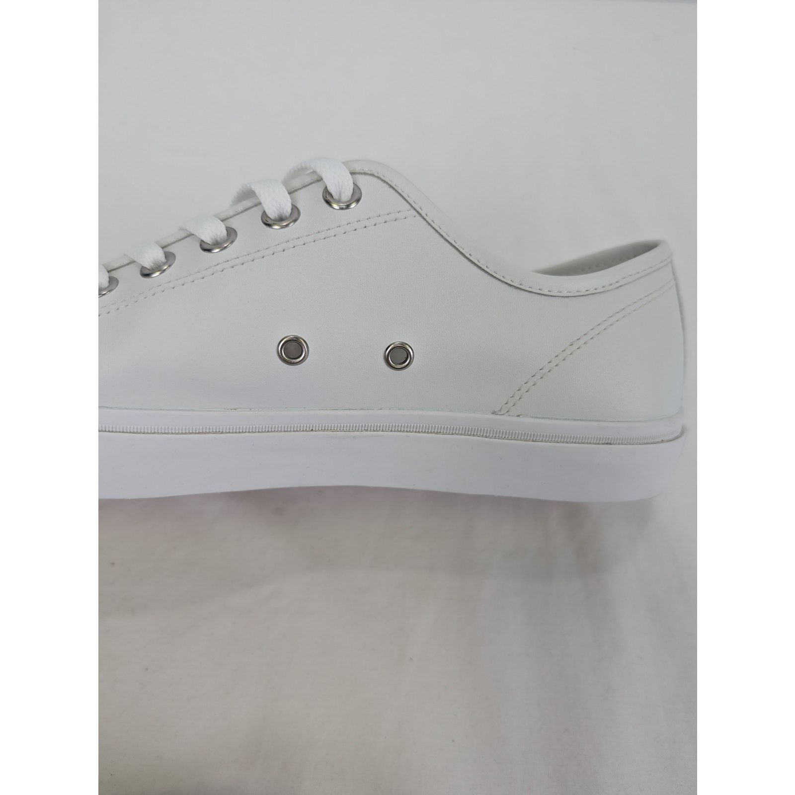 Maison Margiela o1rshd1 Q:2 / Tabi Low Top Sneakers in White Size US 11 / EU 44 - 16 Thumbnail