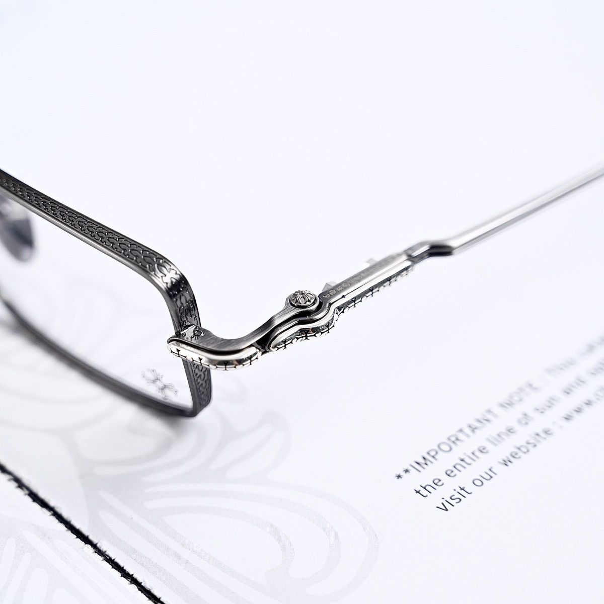 Chrome Hearts CHROME HEARTS BUCKLE RIDER GLASSES Size ONE SIZE - 9 Thumbnail