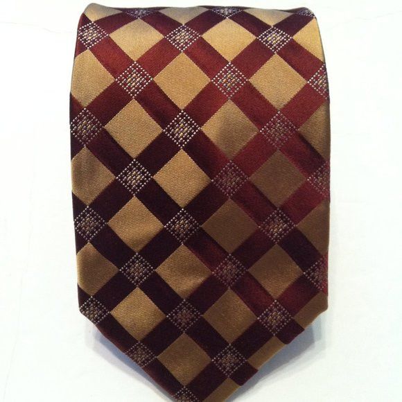 Calvin Klein CALVIN KLEIN MEN'S NEW 100%SILK TIE WIDTH: 3 3/4" Size ONE SIZE - 1 Thumbnail