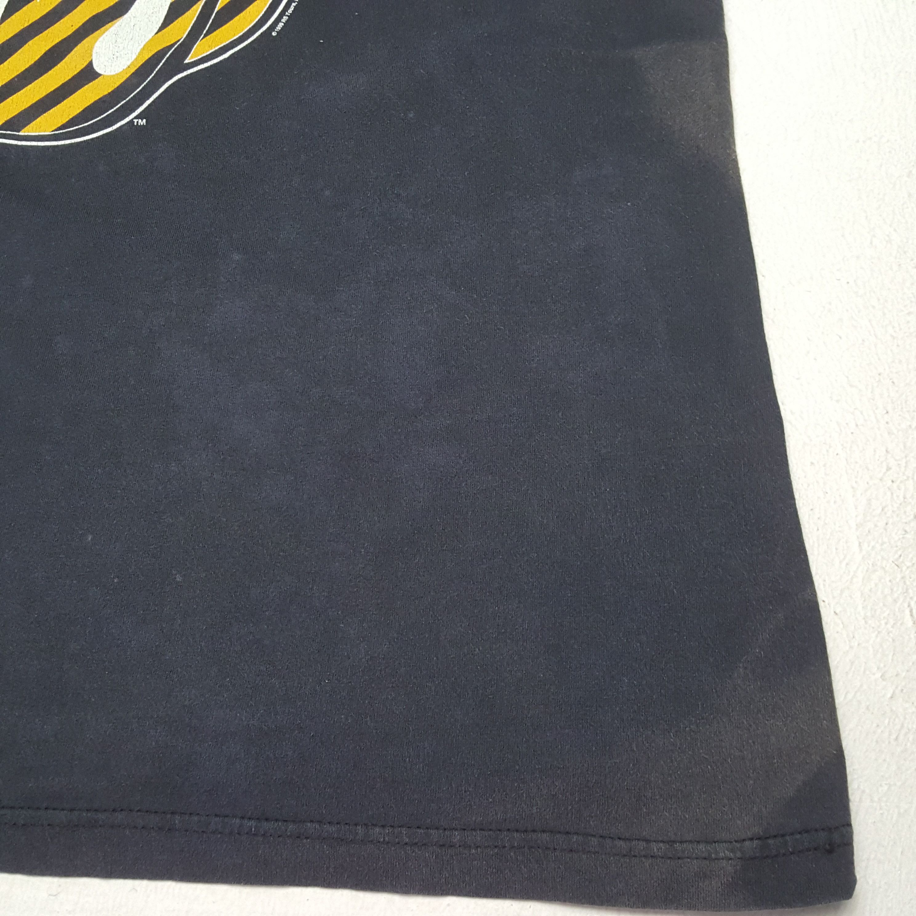 Vintage The Rolling Stones Rock Band Music Sleeveless Tshirt RR24 Size US M / EU 48-50 / 2 - 10 Thumbnail