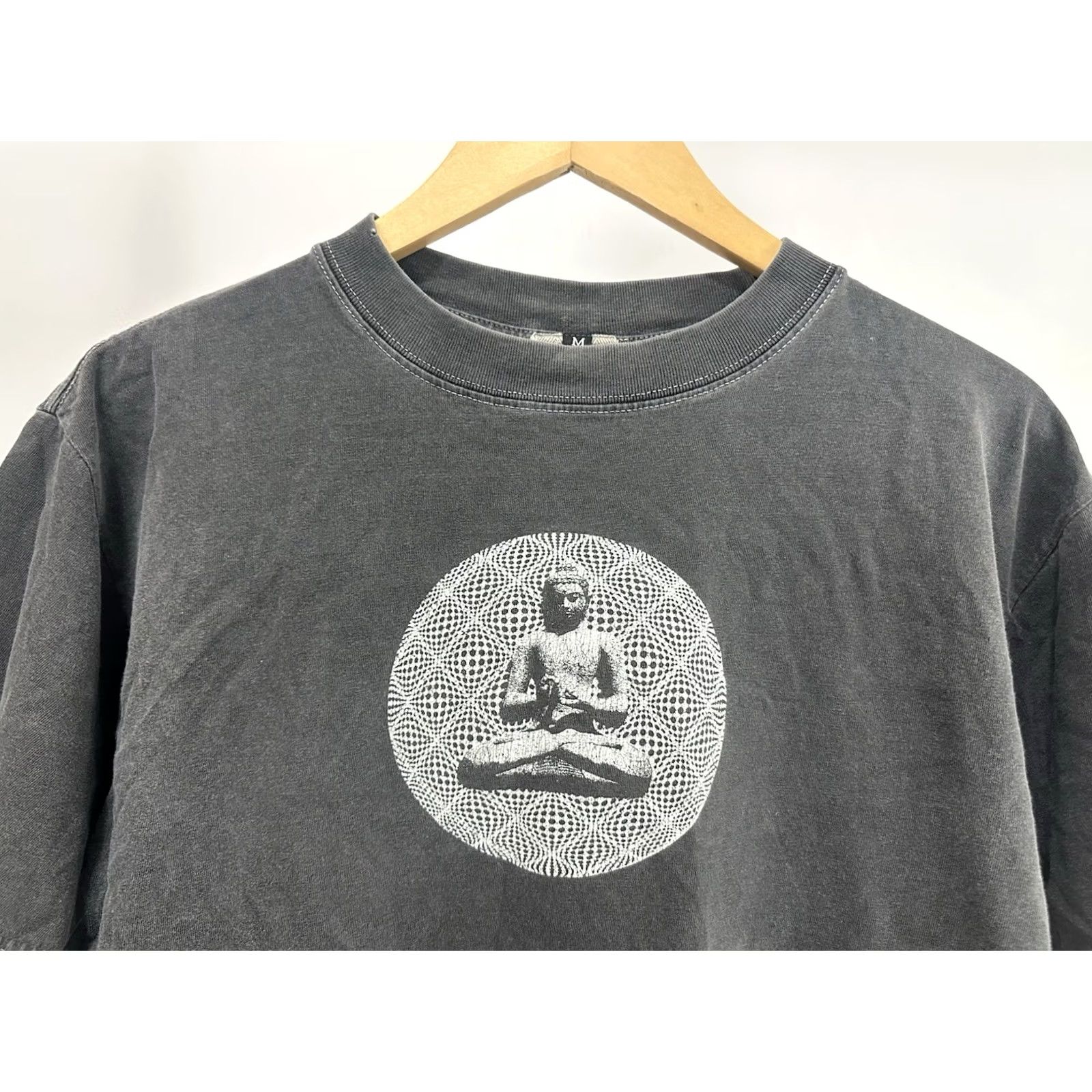 Harmony VTG Buddha Siddhartha Mediation Peace Harmony Religion Faded T-Shirt M Shirt Men Gray Distressed Ying Yang Monk 90s? Size US M / EU 48-50 / 2 - 5 Thumbnail