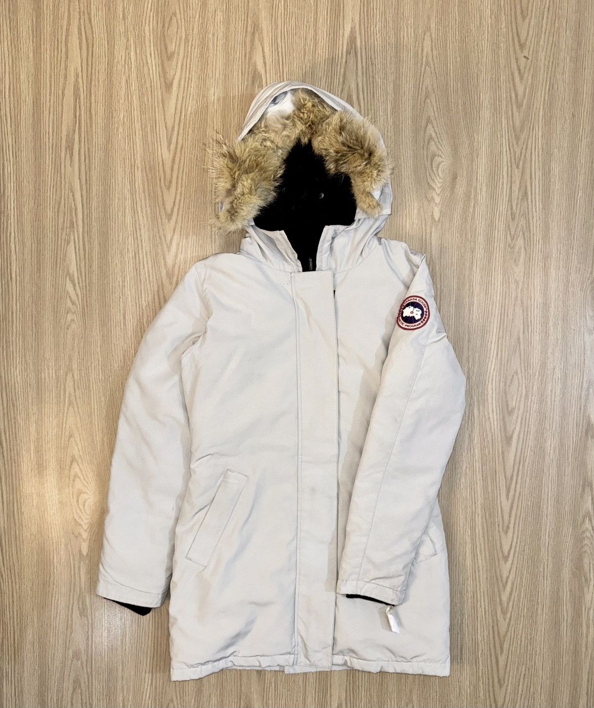 Canada goose victoria parka white clearance