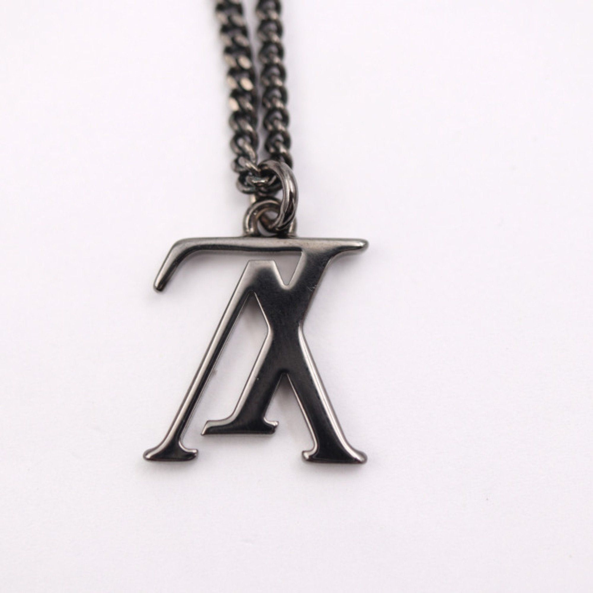 image of Louis Vuitton Collier Lv Upside Down Necklace M62683 Metal Black Pendant, Women's