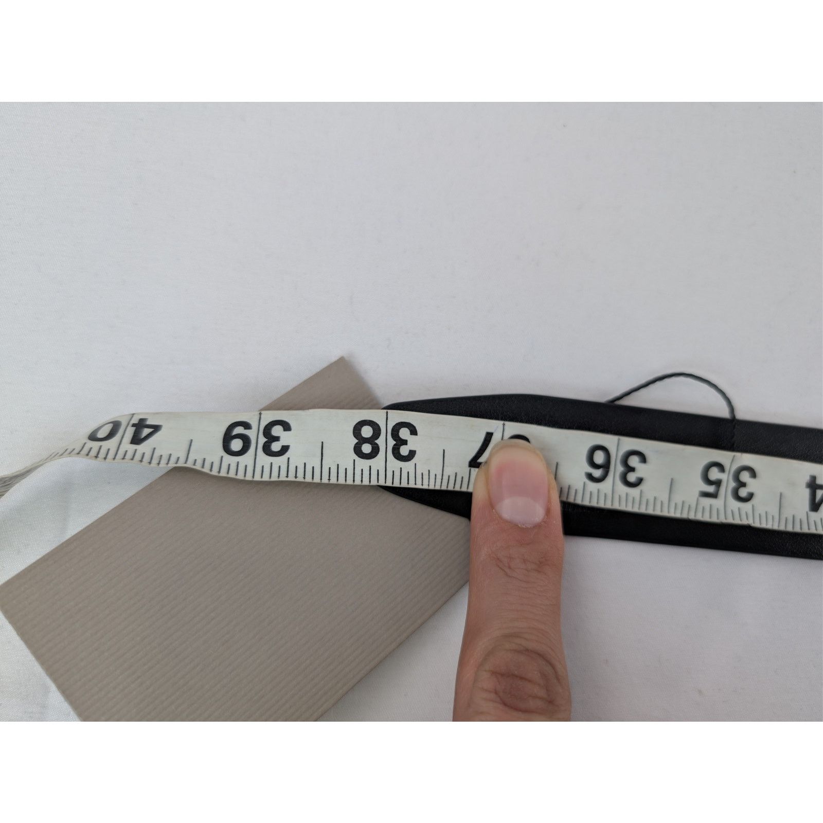 Tom Ford o1rshd1 Size: 95 / T Icon Crocodile-Effect Belt in Navy Blue Size 38 - 17 Thumbnail