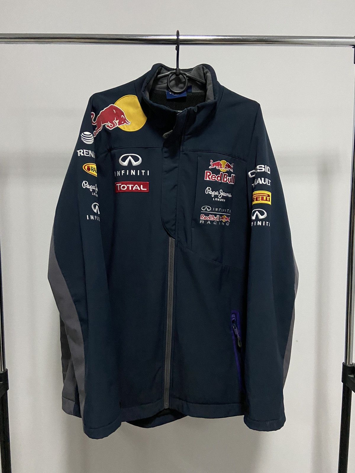 Red Bull × Vintage Red Bull Vintage Infiniti Jacket Sweatshirt Racing Big Logo Size US XXL / EU 58 / 5 - 2 Thumbnail
