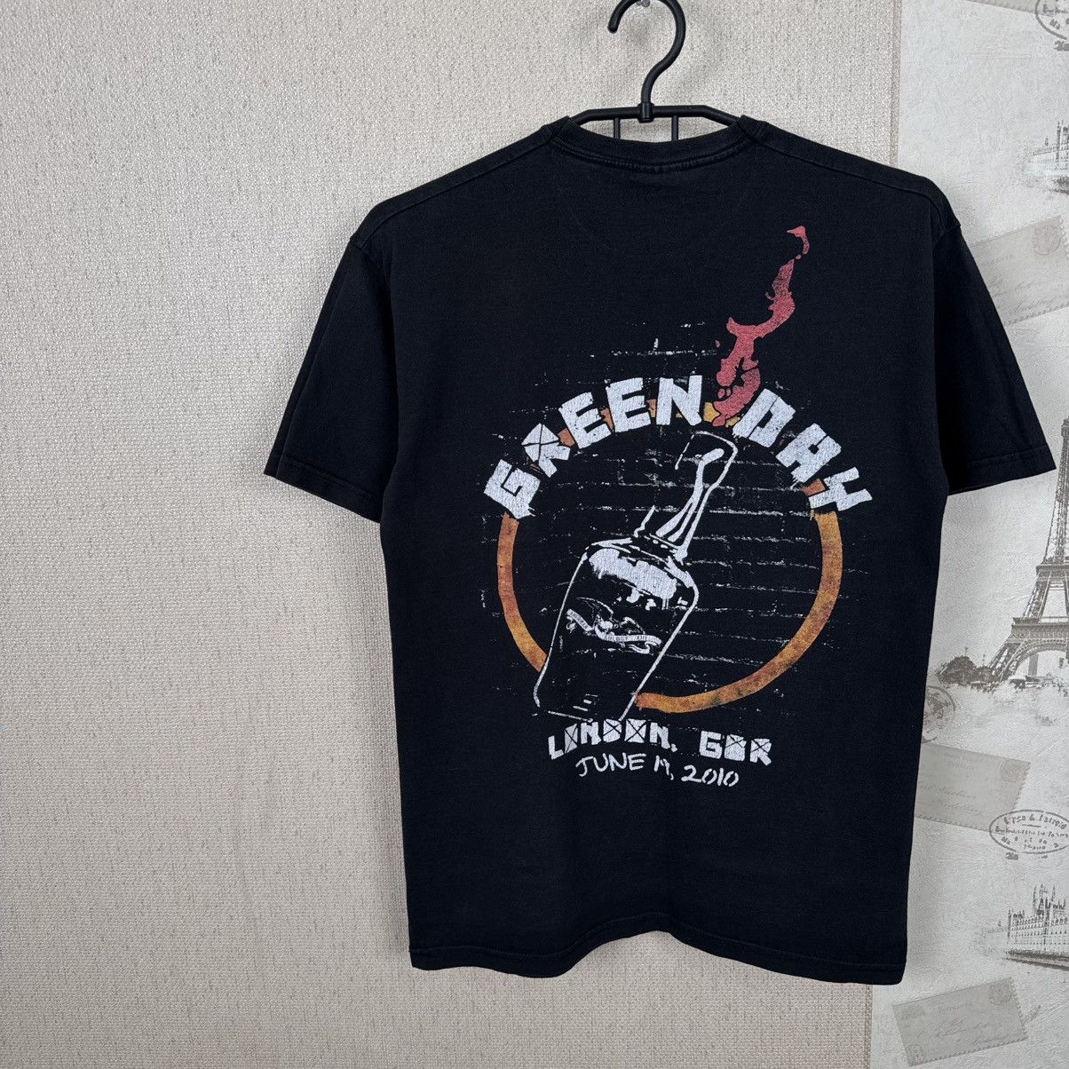 Other Vintage Green Day T shirt 2010 Rock Summer Breakdown Sz S Size US S / EU 44-46 / 1 - 10 Thumbnail
