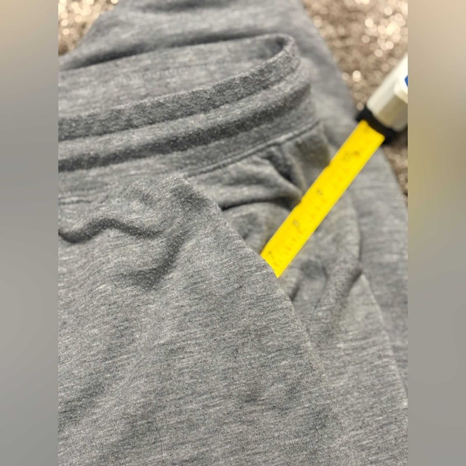 Athletic Works (Athletic Works) Gray Jogger Athletic Sweatpants: Size XL Size 30" / US 8 / IT 44 - 7 Thumbnail