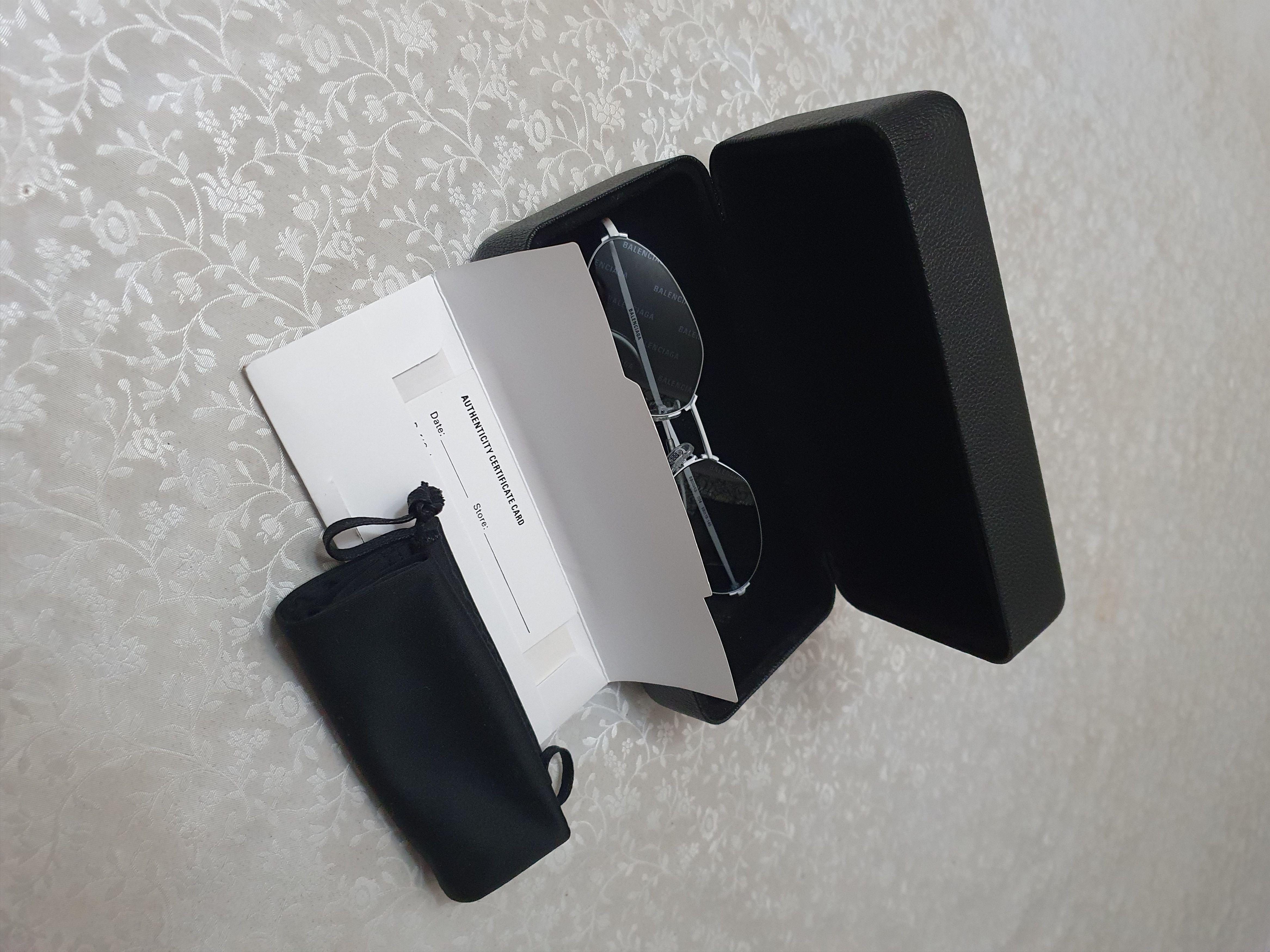 Balenciaga Balenciaga Unisex White Rainbow-Multilogo Y2k Sunglasses Size ONE SIZE - 8 Thumbnail
