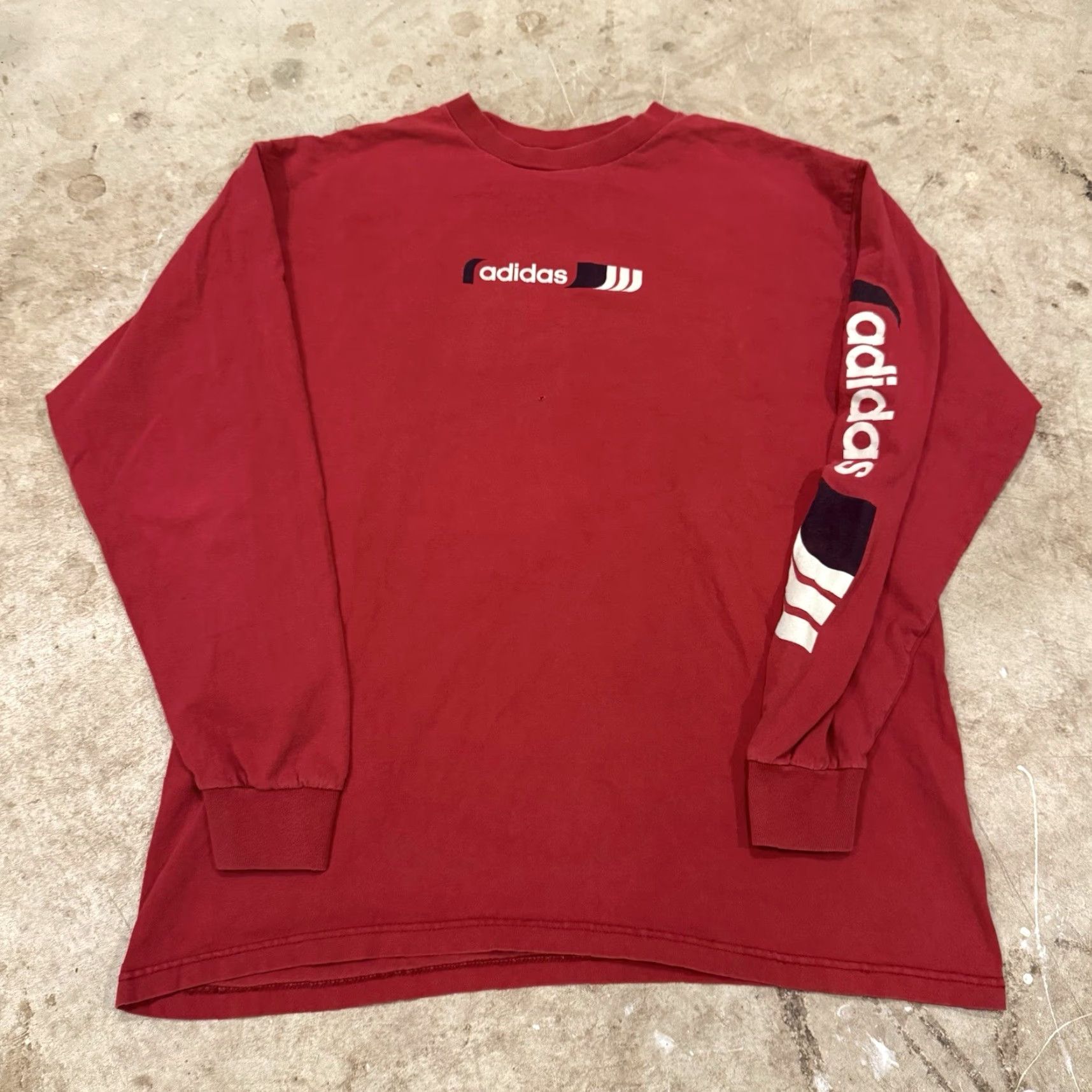 Adidas VINTAGE adidas Trefoil Long Sleeve T-Shirt USA Large Red Spellout M/L Unisex 90s Sportswear/Beach Size US M / EU 48-50 / 2 - 2 Thumbnail