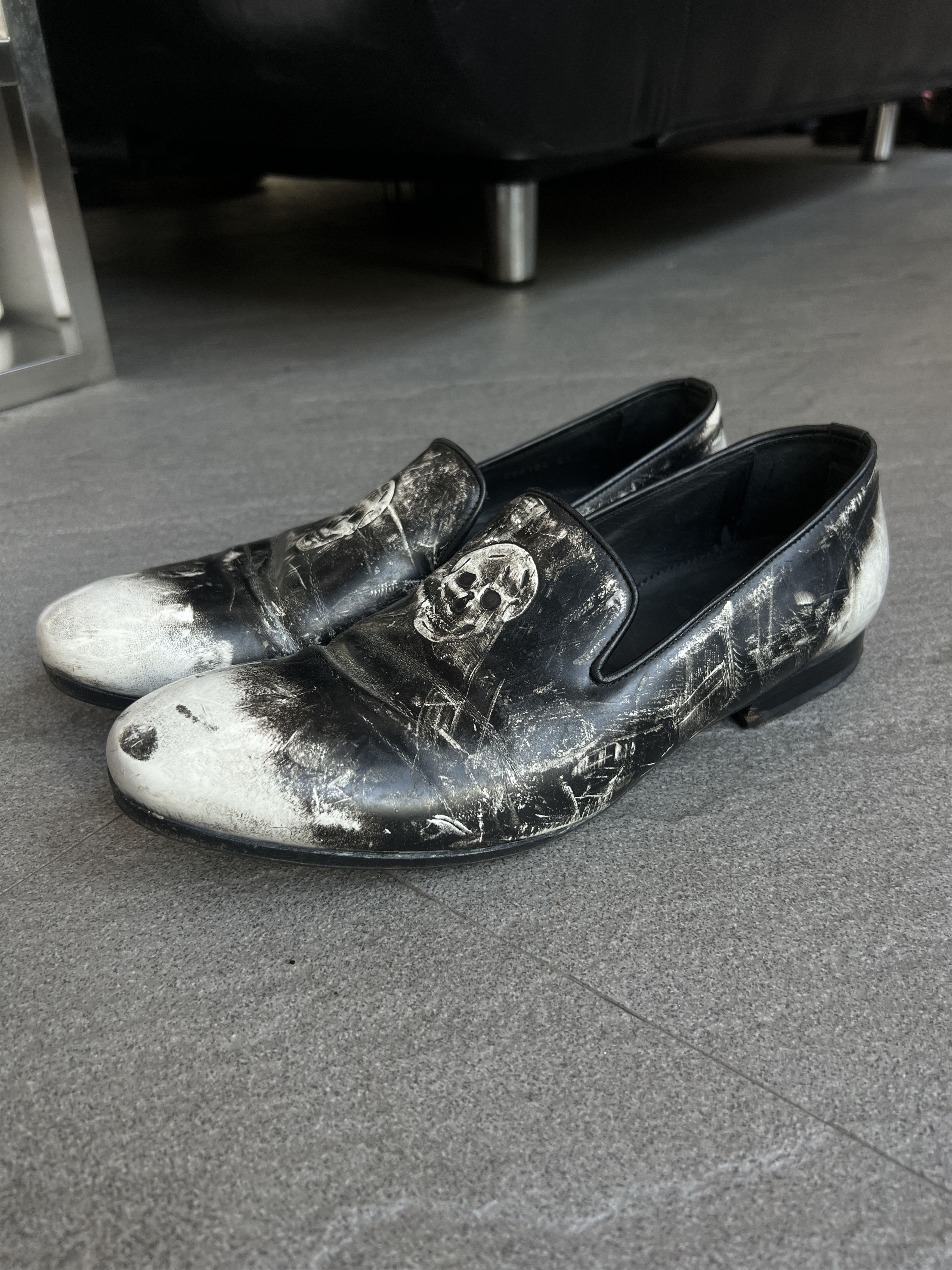 Alexander McQueen Alexander McQueen Skull Distressed Loafers EU41 Size US 8 / EU 41 - 1 Thumbnail