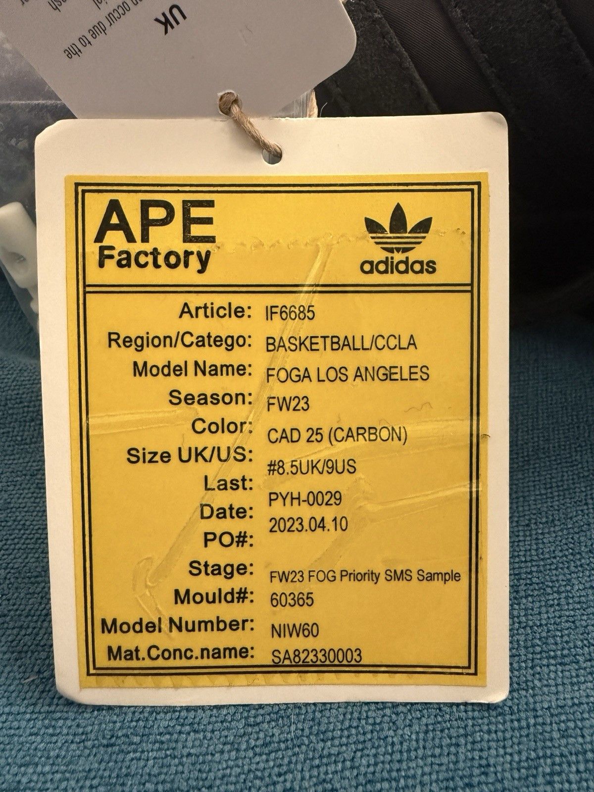 Adidas × Fear of God FOGA Los Angeles UNRELEASED Sample Sneaker Carbon NWB Size 9 Size US 9 / EU 42 - 12 Thumbnail