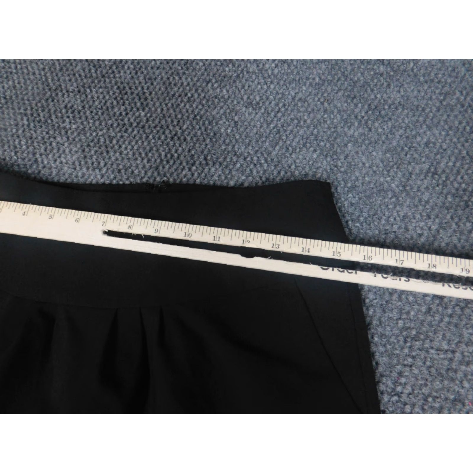 Express Express Skirt Women 2 Black A-Line Knee Length Zipper Lined Knit Polyester Viscose Casual Regular Rise Mid Vintage No N/A Size 26" / US 2 / IT 38 - 3 Thumbnail
