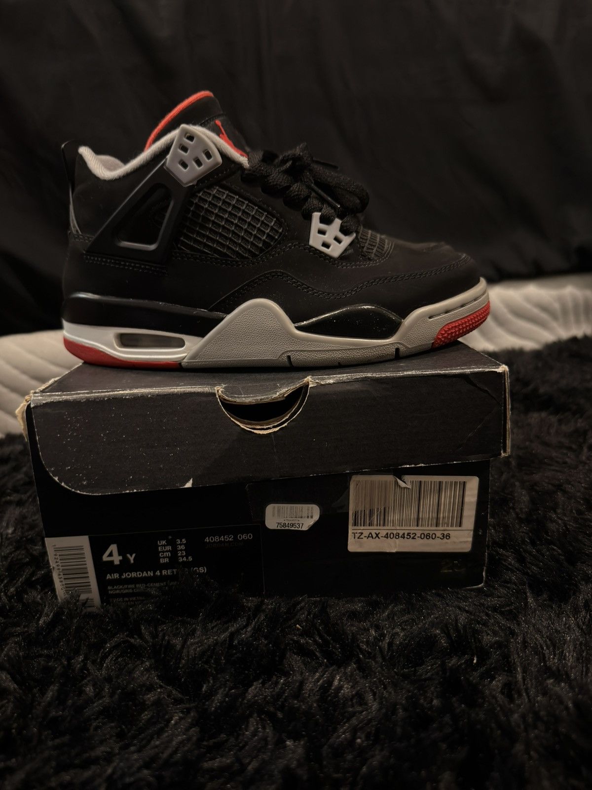 Jordan Brand Bred Jordan 4 GS Used Size 4 (2019) Size US 5.5 / IT 35.5 - 2 Thumbnail