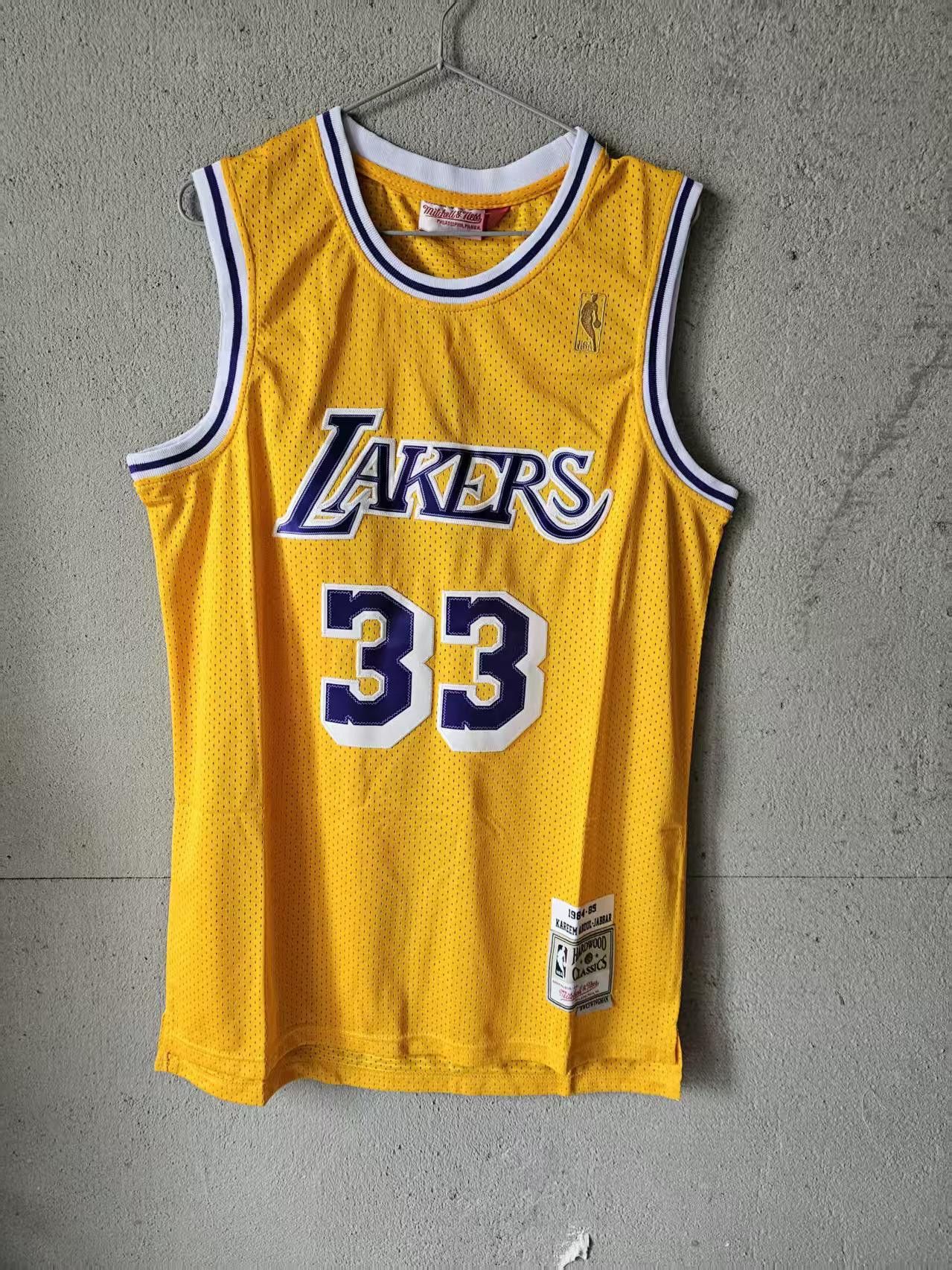 NBA Lakers 33 Abdul-Jabbar Jersey Size US S / EU 44-46 / 1 - 2 Thumbnail