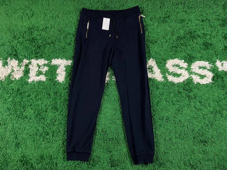 Louis Vuitton Louis Vuitton x Pharrell Embroidered Logo Pants - dmc Size US 34 / EU 50 - 1 Thumbnail