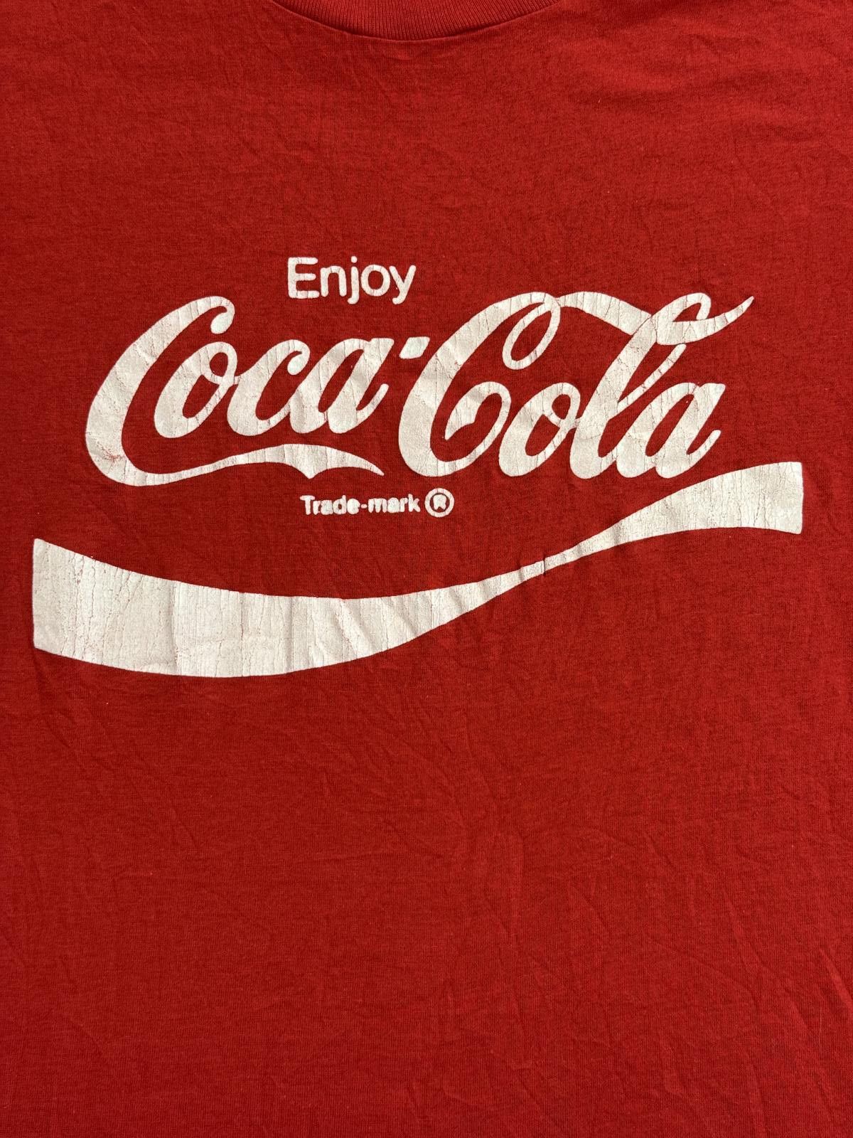 Other Vintage Enjoy Coca Cola Logo T-shirt - 80s Cracked Print L Size US L / EU 52-54 / 3 - 3 Thumbnail