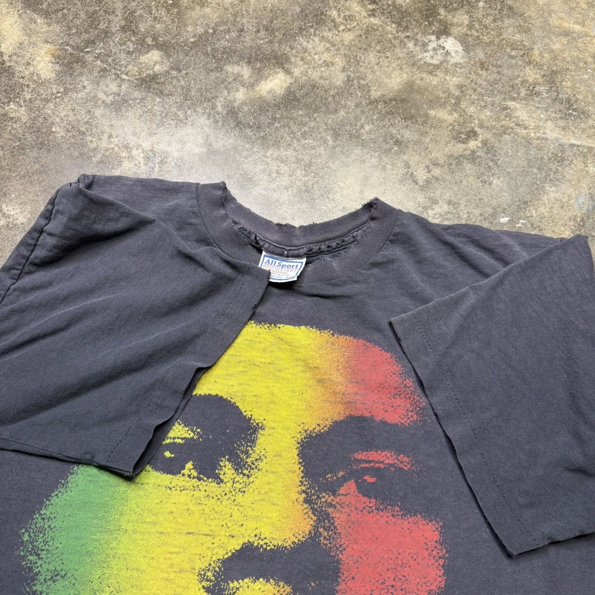 Vintage vintage bob marley faded black emancipate mental slavery tee Size US XL / EU 56 / 4 - 4 Thumbnail