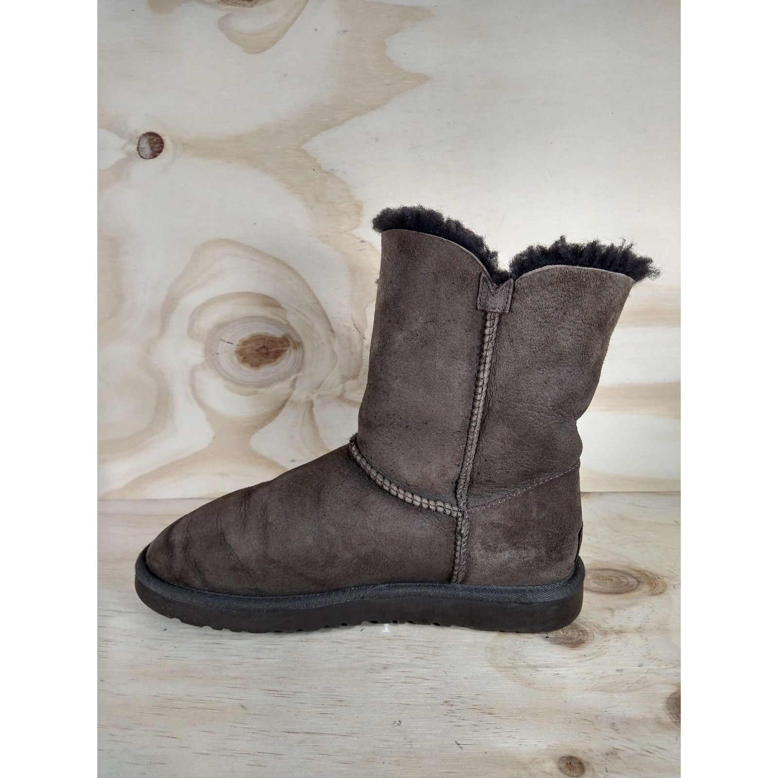 Ugg UGG Australia - Bailey Button - Boots Brown/Black Women's 7 Size US 7 / IT 37 - 4 Thumbnail