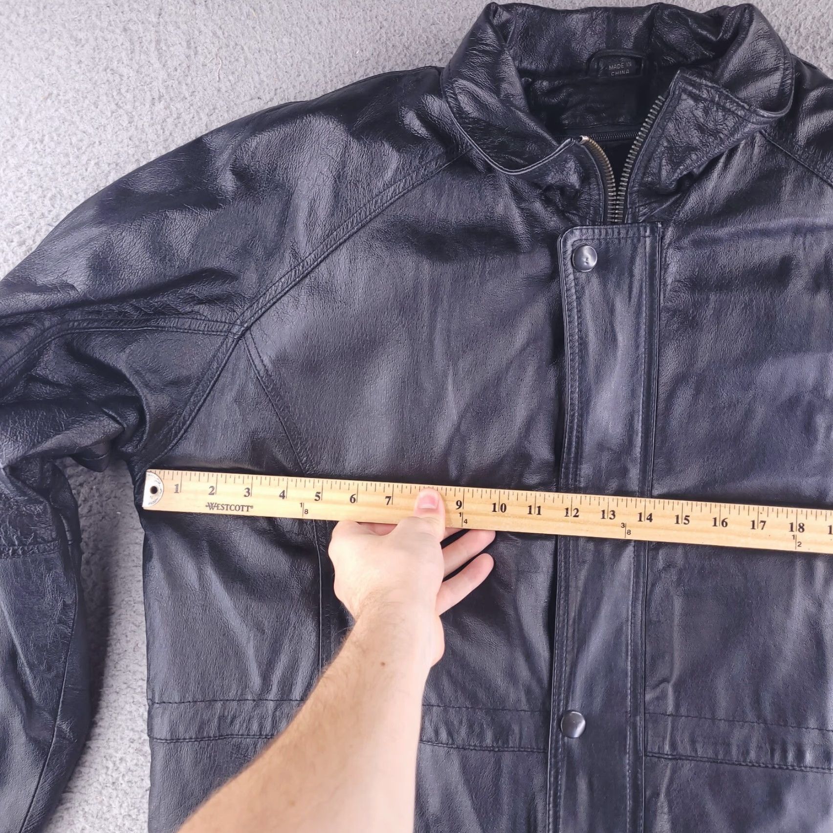 Vintage Hind Jacket Mens XL Black Leather Jacket Insulated Liner Warm Zip Overcoat Size US XL / EU 56 / 4 - 4 Thumbnail