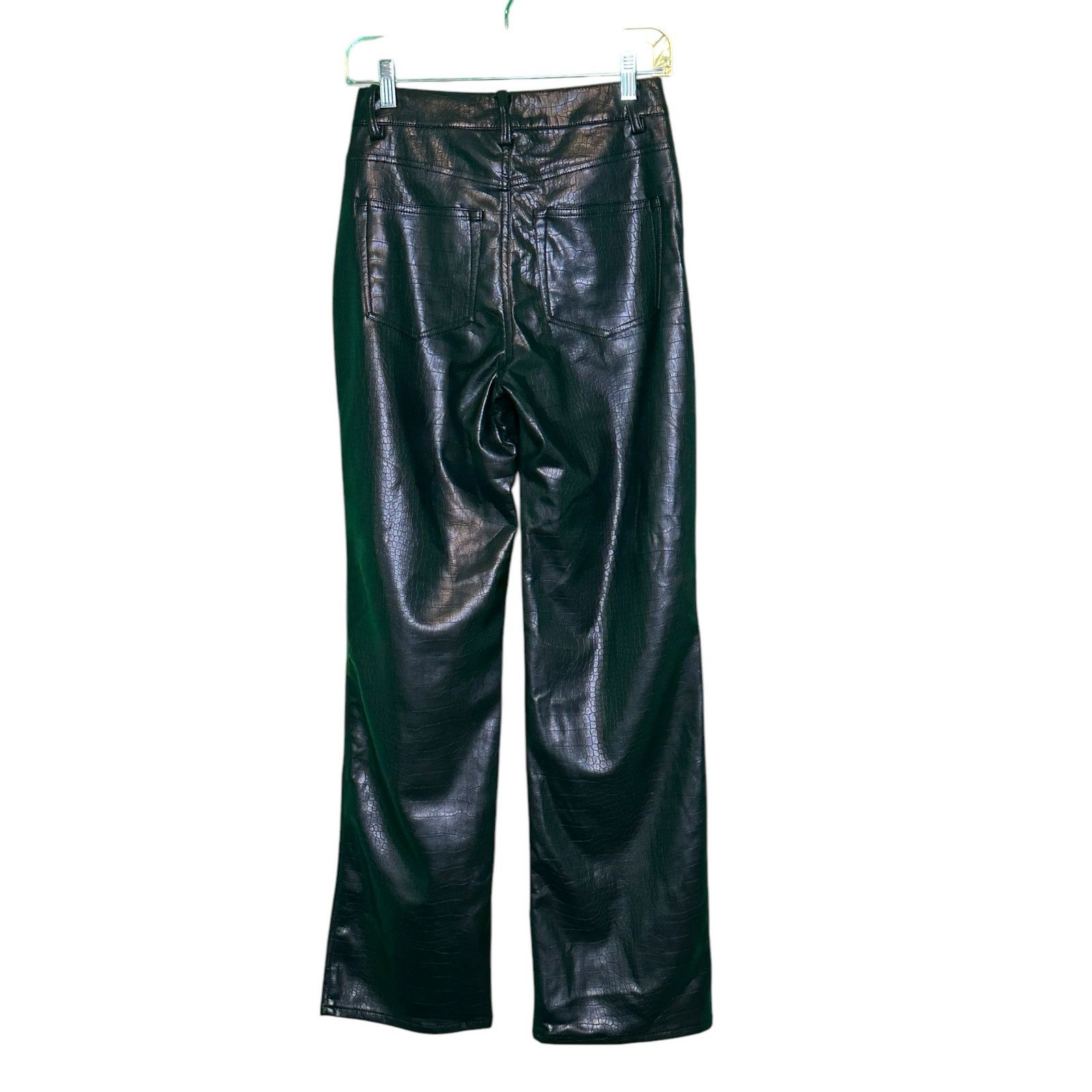 H&M H&M black faux crocodile leather straight leg pants size 4 Size 27" / US 4 / IT 40 - 18 Thumbnail