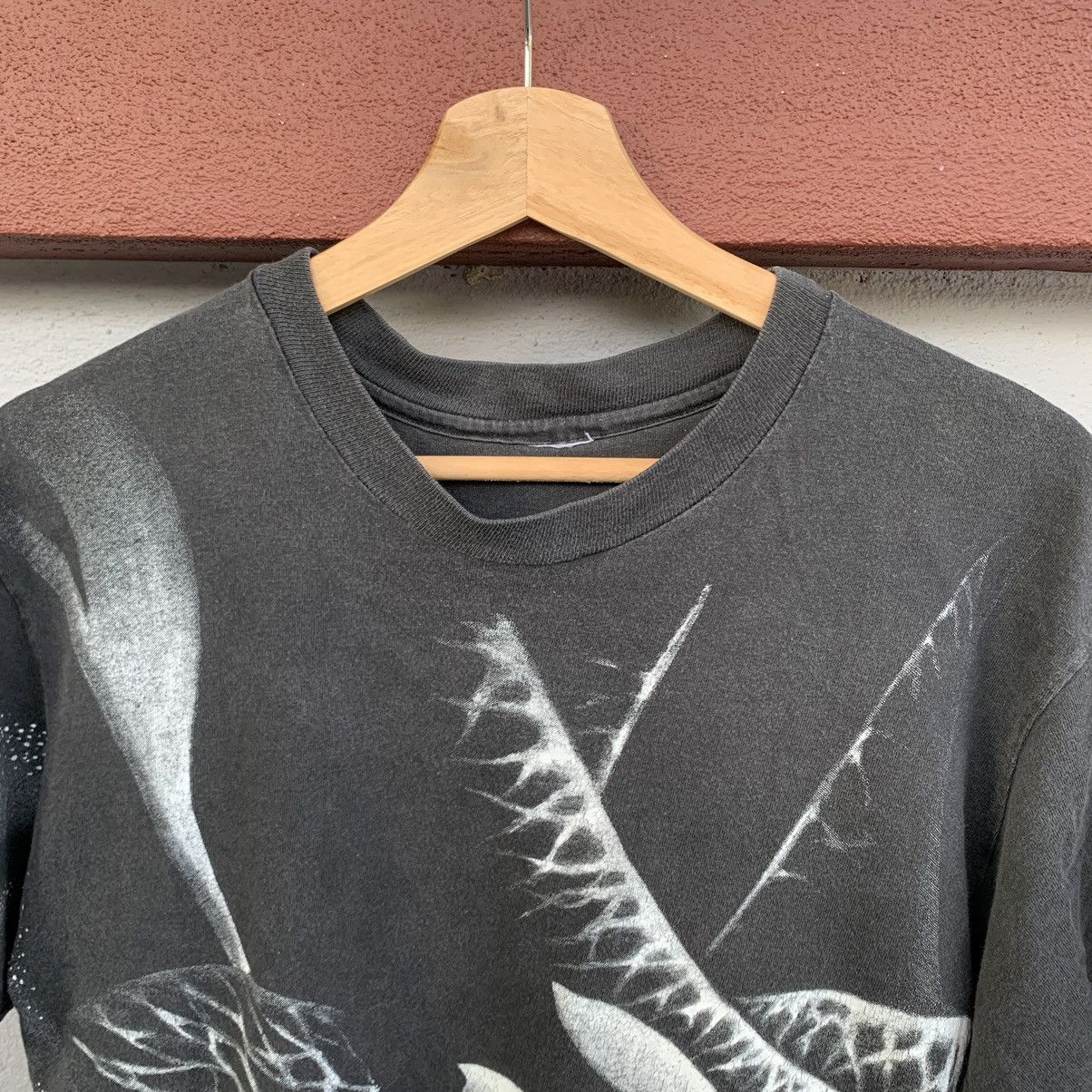 Vintage Thrashed Faded 90s HarleQuin Killer Whale Art Animal Tee Size US L / EU 52-54 / 3 - 4 Thumbnail