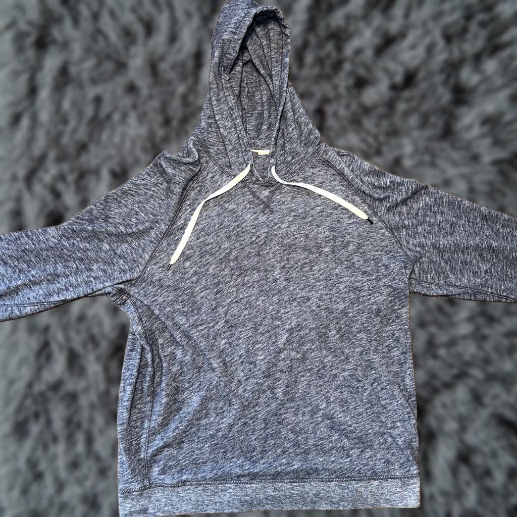 Vince Vince Hoodie Mens XL Gray 100% Cotton Pullover Lightweight Preppy Size US XL / EU 56 / 4 - 1 Thumbnail