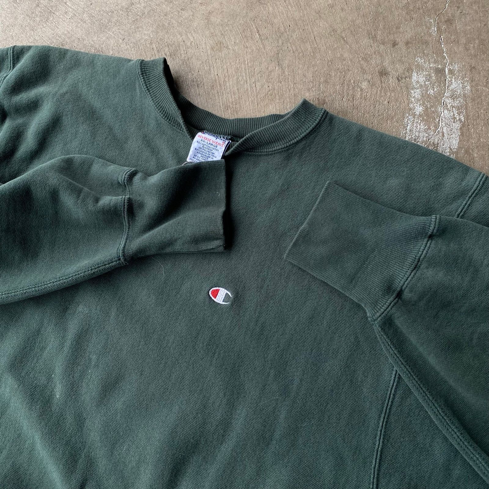 Vintage VINTAGE 80S CHAMPION REVERSE WEAVE GREEN SWEATSHIRT XXL Size US M / EU 48-50 / 2 - 1 Thumbnail