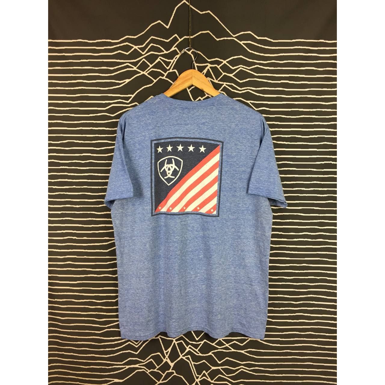 Ariat Ariat Outdoor Performance Brand Flag Logo Graphic Tee Size US L / EU 52-54 / 3 - 2 Thumbnail