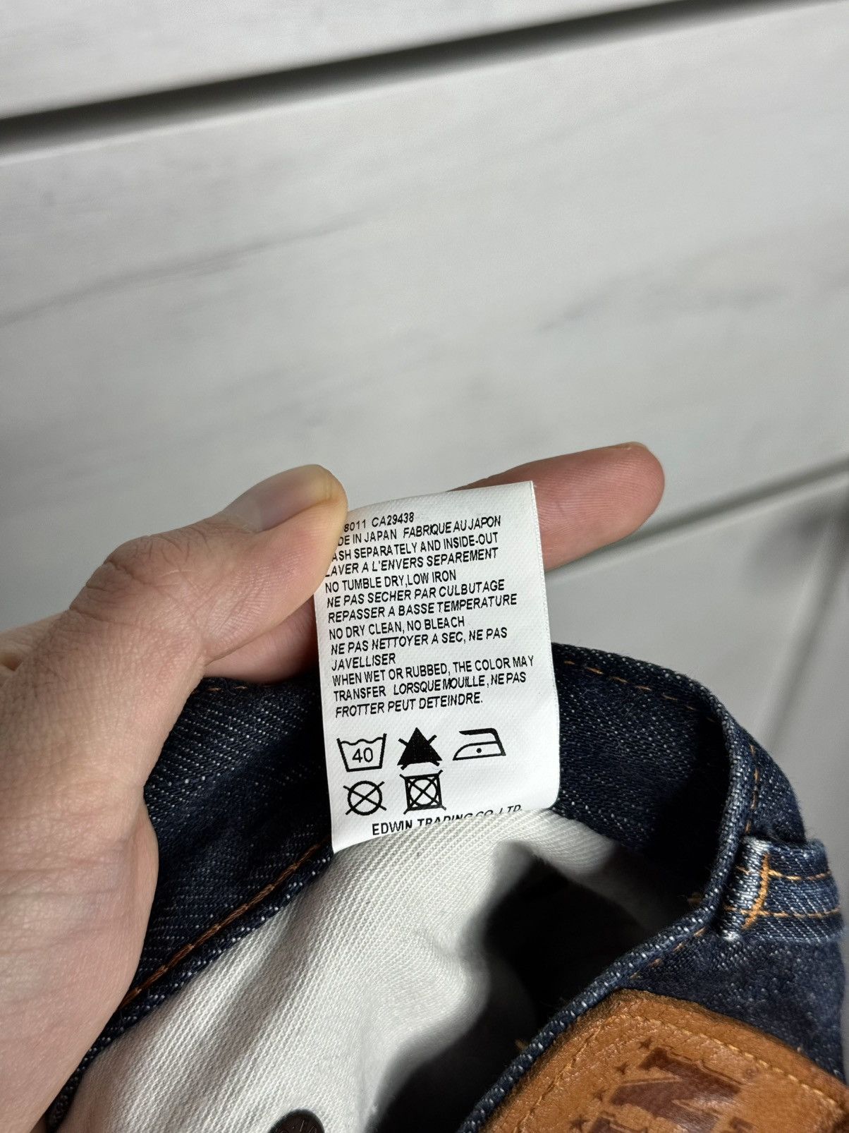 Edwin Edwin Japan SK505 Raw Selvage Denim Cinch Back Vintage Rare Size US 29 - 13 Thumbnail