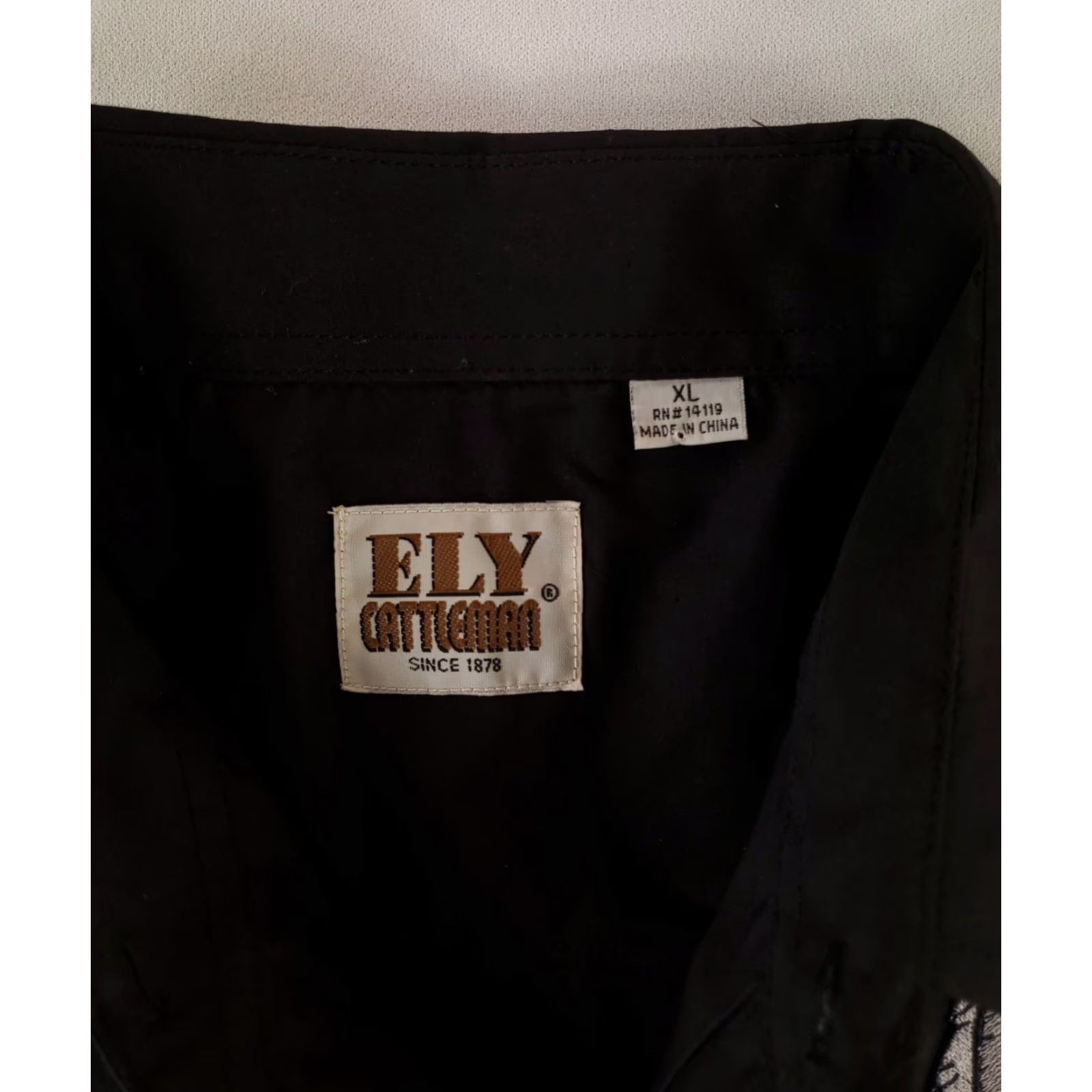 Vintage Ely Cattleman Shirt Gaucho Pearl Snap Long Sleeve Black Cow Skulls Mens XL Shirt Size US XL / EU 56 / 4 - 3 Thumbnail