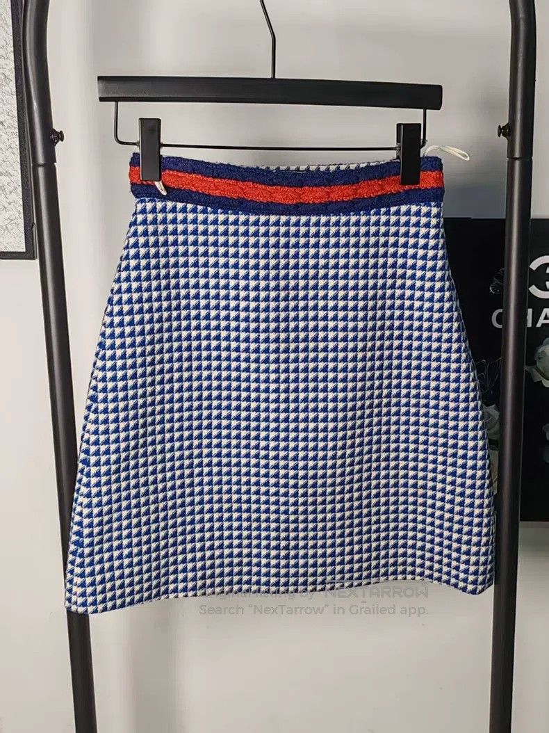 Gucci gucci Thousand-bird check small fragrant style short skirt Size 24" / US 00 / IT 34 - 1 Thumbnail