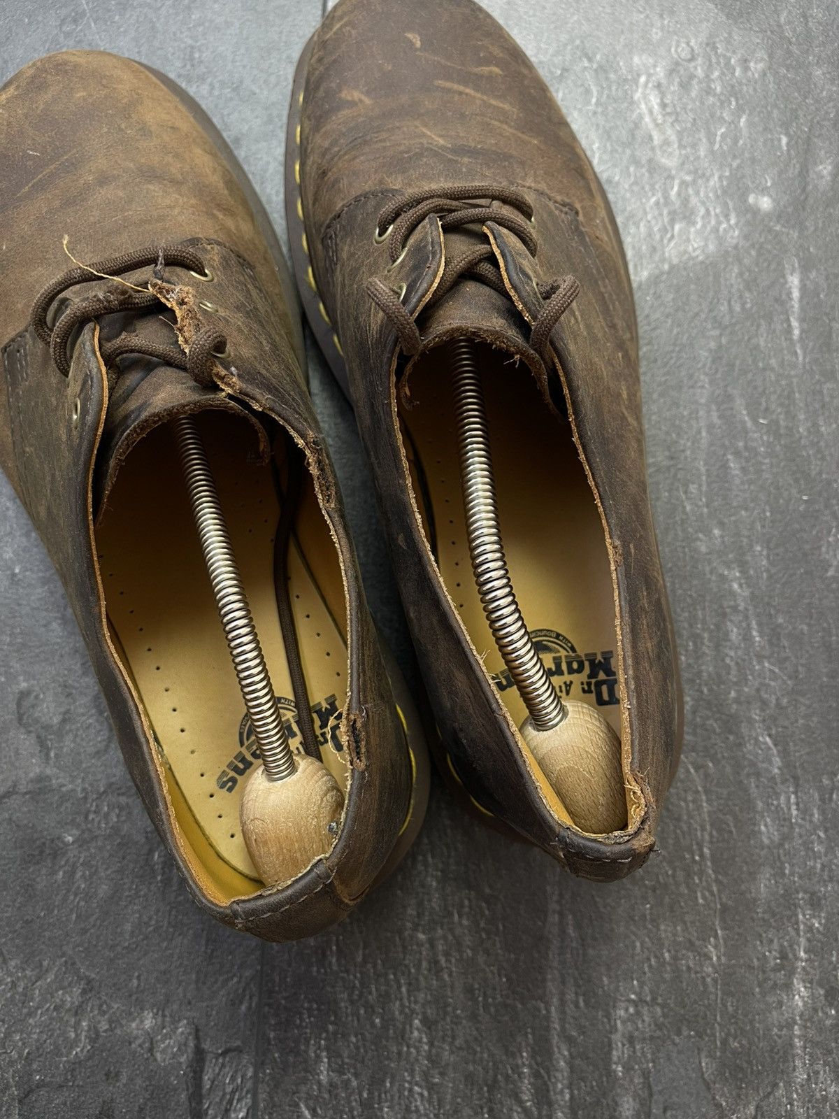 Dr. Martens × Streetwear × Vintage Dr martens 1461 dark brown distressed boots Size US 9 / EU 42 - 12 Thumbnail