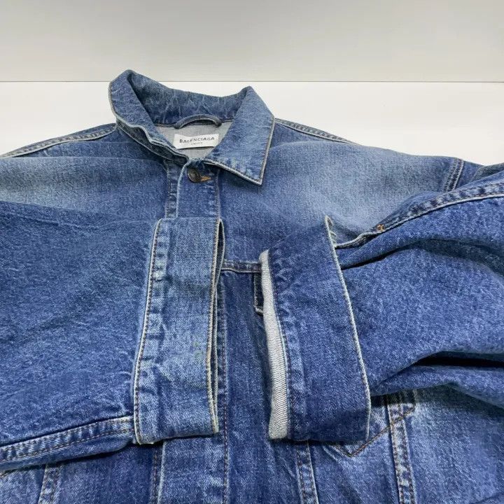 Balenciaga Balenciaga Blue Vintage Wash Long Sleeve Denim Jacket 0079- Size S / US 4 / IT 40 - 5 Thumbnail