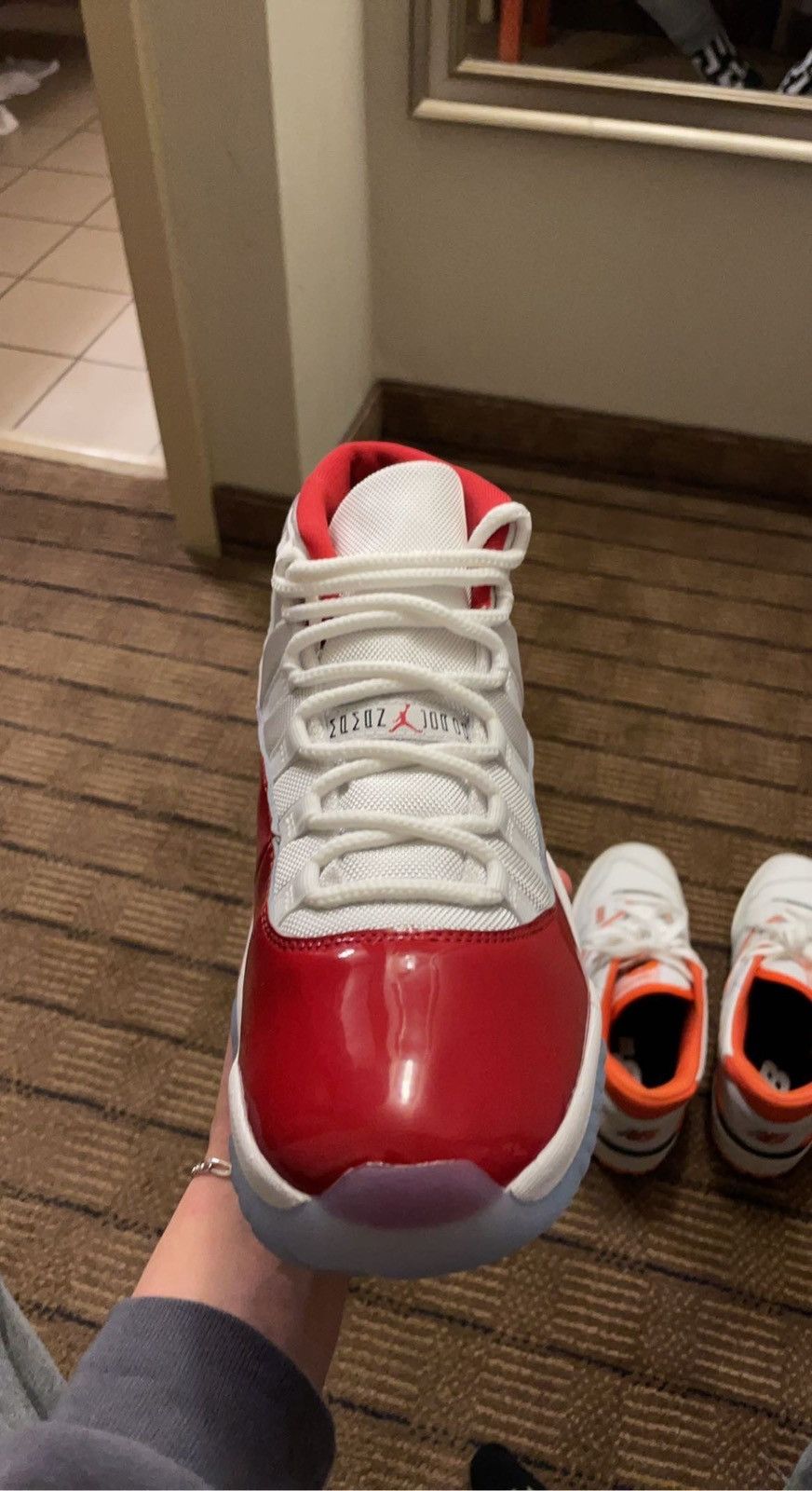 Nike Jordan 11 Retro Cherry Size US 10.5 / EU 43-44 - 4 Thumbnail