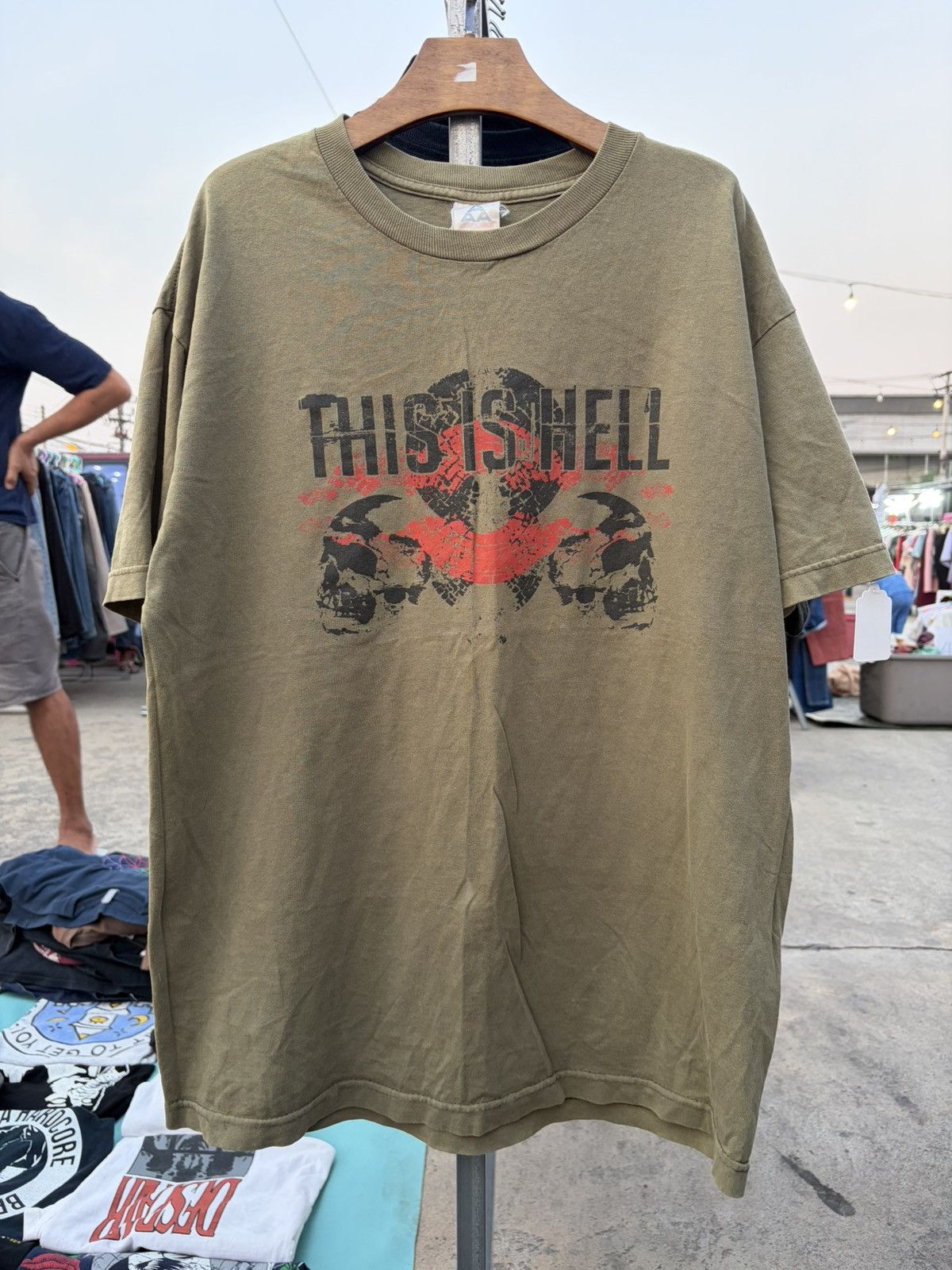 Band Tees This is hell Size US L / EU 52-54 / 3 - 1 Thumbnail