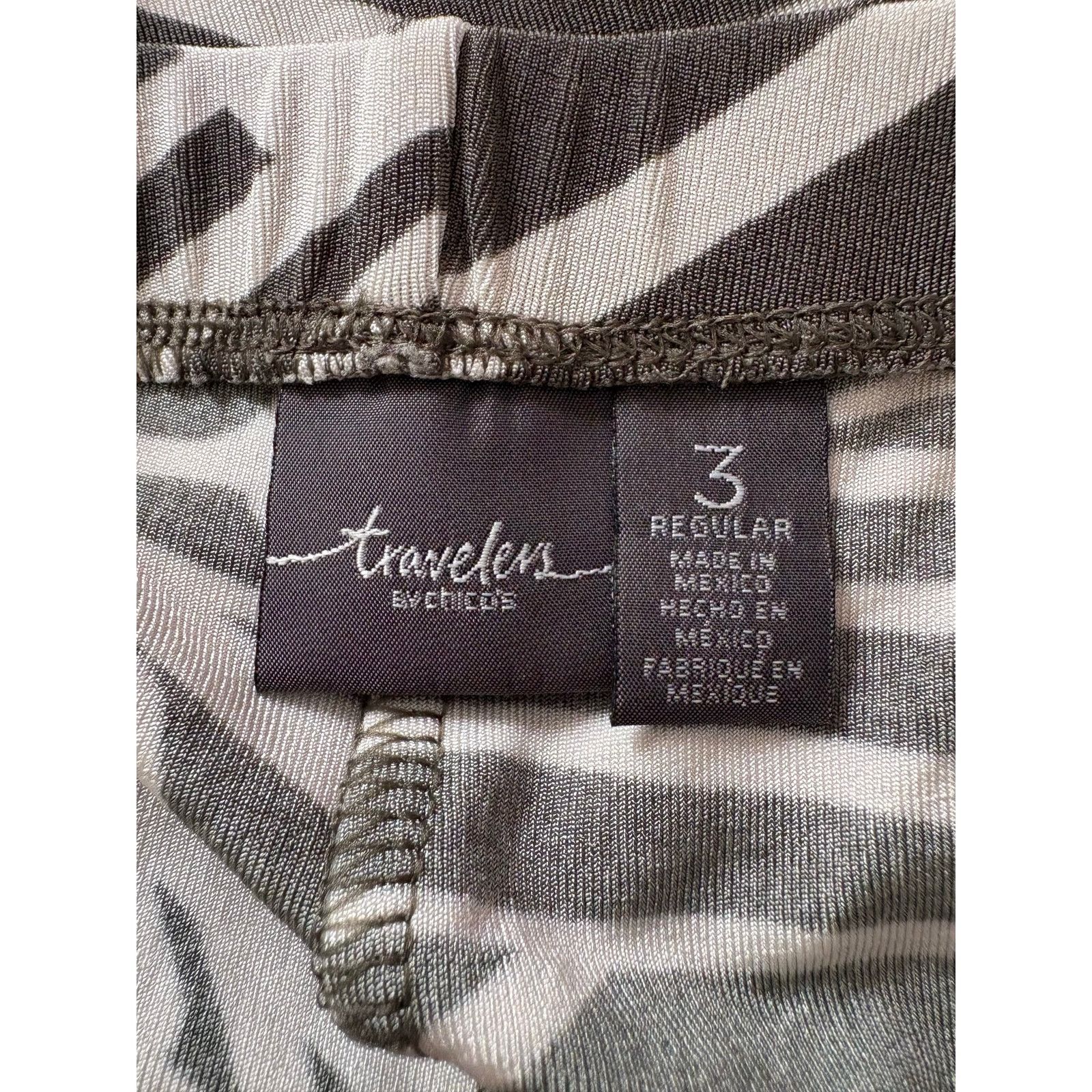 Chicos Traveler's by CHICO'S | Botanical High Rise Wide Pants | 3 Size 23" - 8 Thumbnail
