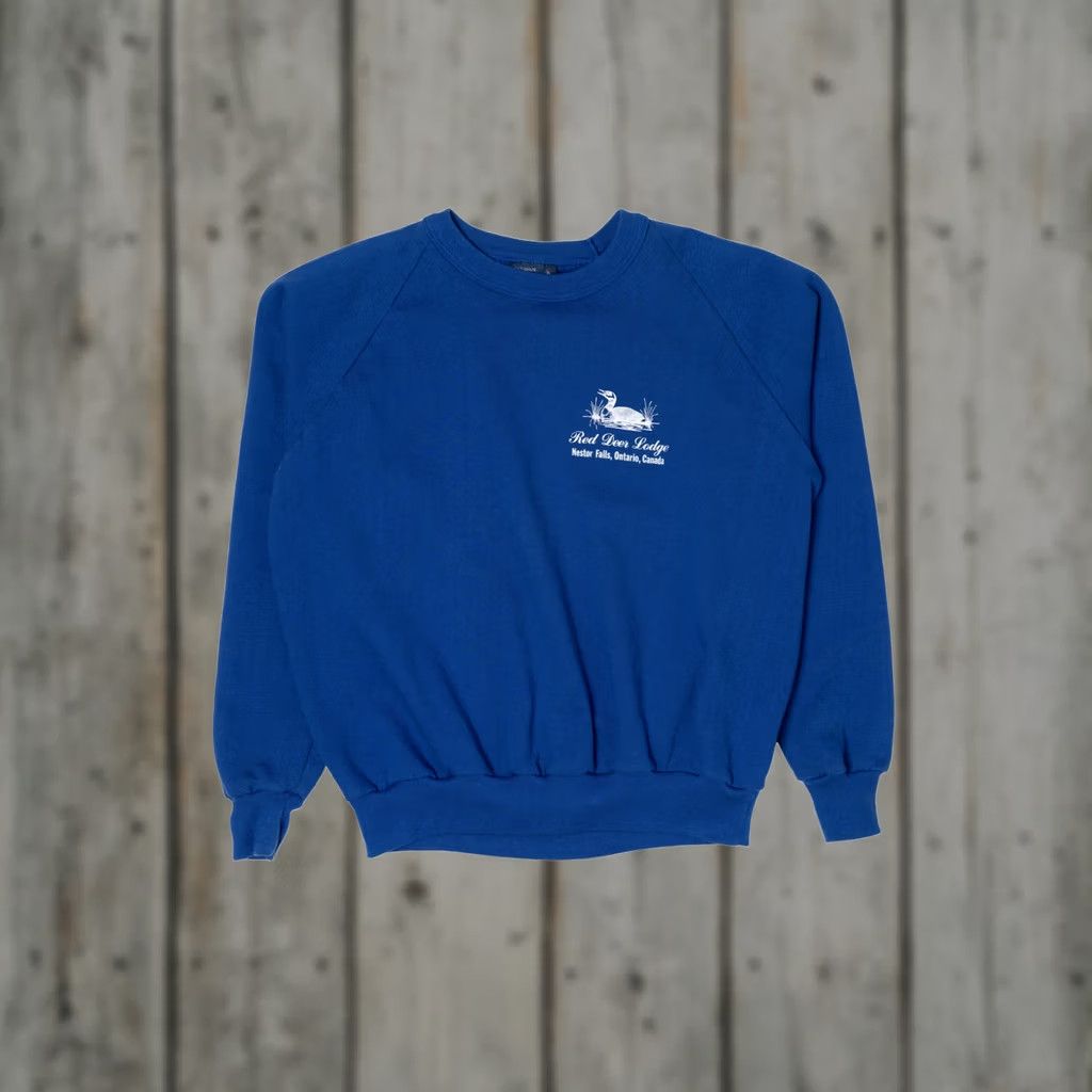 Vintage VINTAGE Penman's Sweatshirt Adult X-Large Blue Canada 1990s Raglan Loon Lodge Size US XL / EU 56 / 4 - 1 Thumbnail