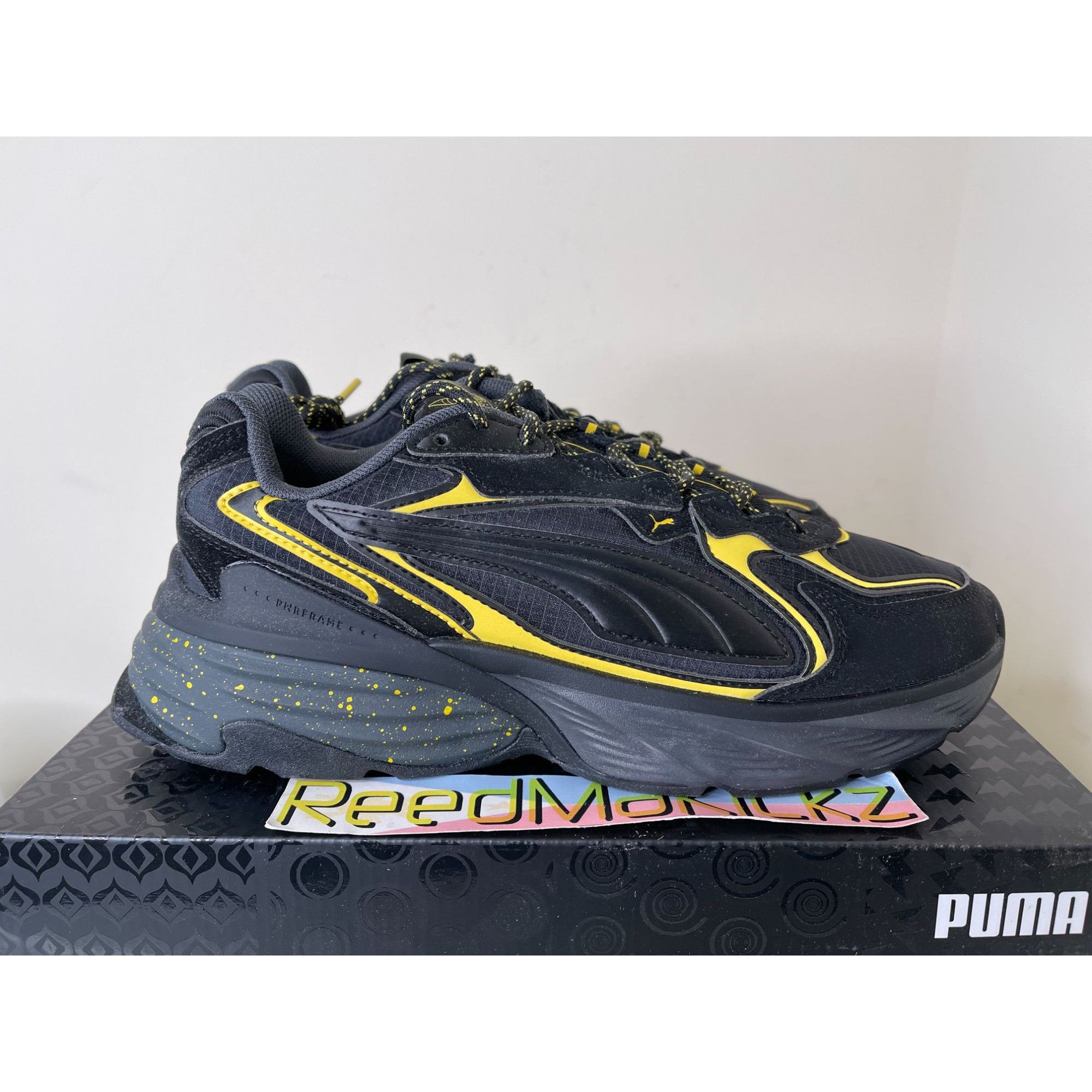 Puma Puma Pokemon Fade Umbreon Big Kids Youth 6Y Size US 6 / EU 39 - 2 Thumbnail