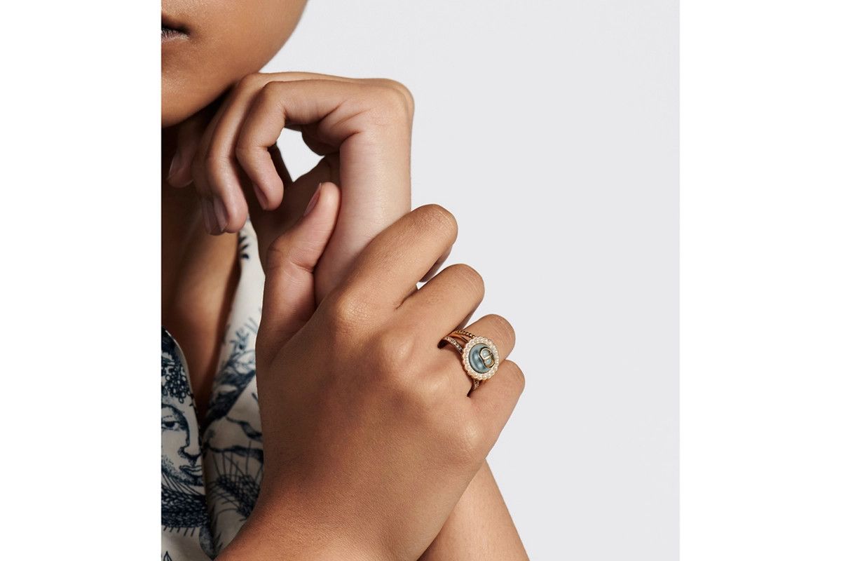 Dior o1bcso1str0126 Size:OS/Petit Cd Barque Ring in Golden Size ONE SIZE - 6 Thumbnail