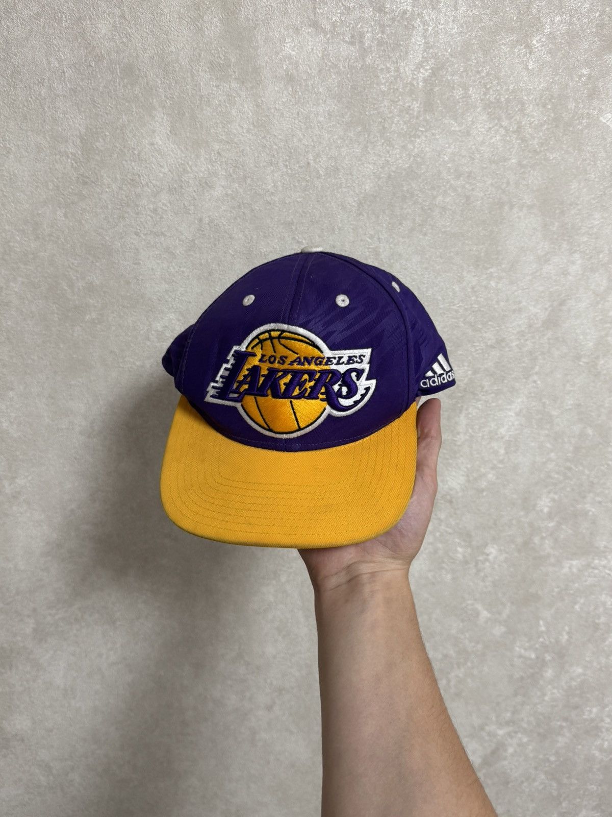Adidas 🏀Vintage Adidas NBA Los Angeles Lakers cap hat basketball Size ONE SIZE - 2 Thumbnail