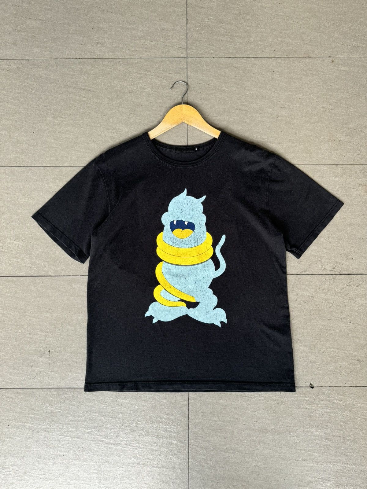 Kaws Kaws Original Fake Medicom Tee Size US XL / EU 56 / 4 - 1 Thumbnail
