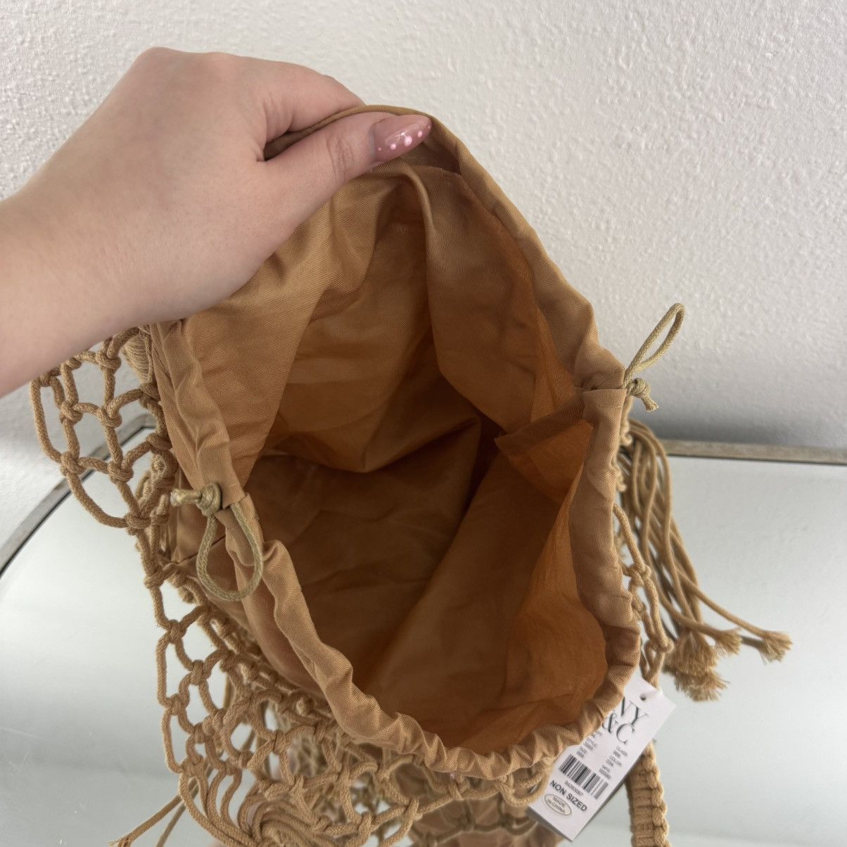Other NEW YORK & CO. Brown Tan Crochet Tassel Fringe Beach Purse Size ONE SIZE - 9 Thumbnail