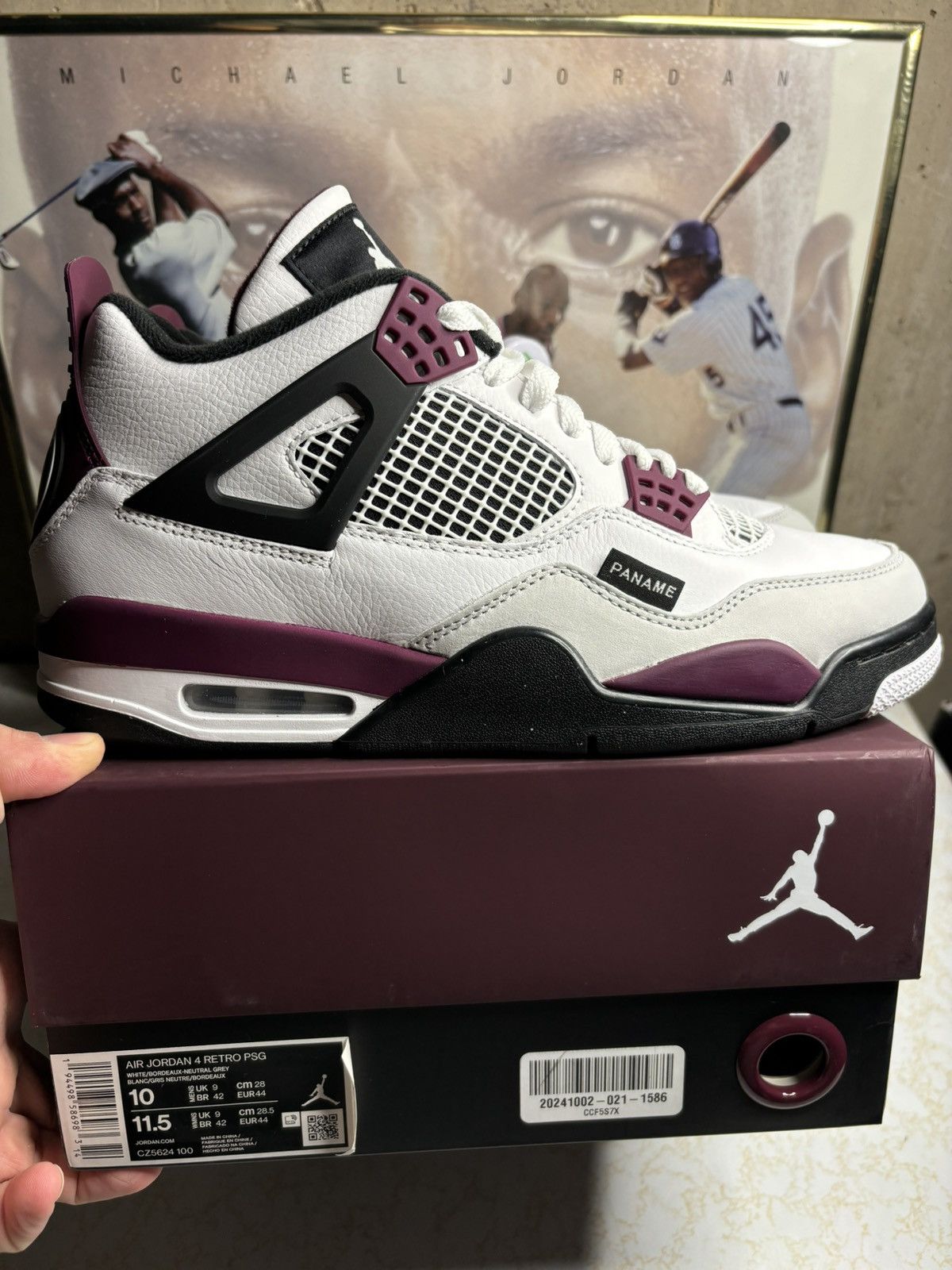 Jordan Retro 4 “PSG”