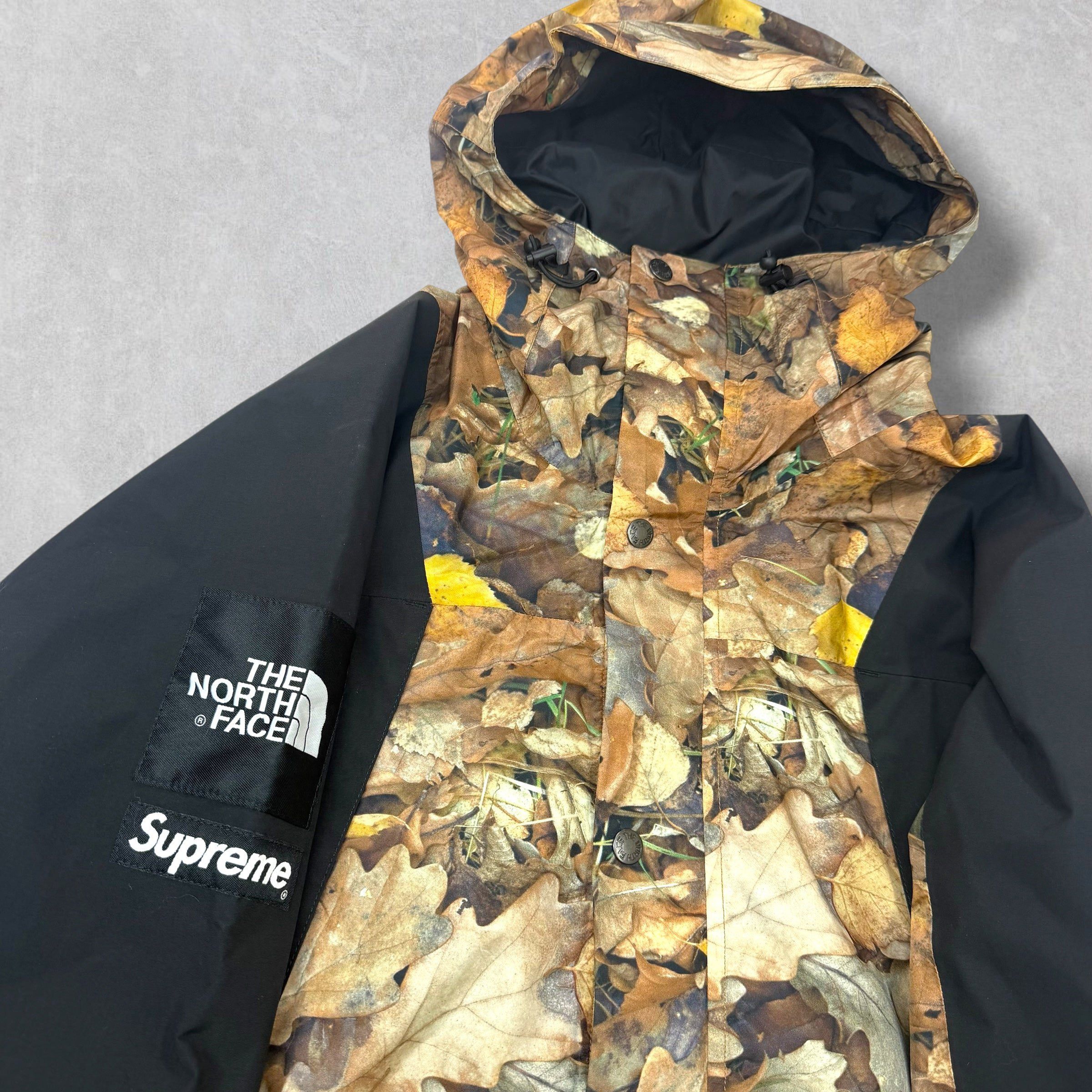 Supreme Supreme TNF Mountain Light Leaves Jacket M Size US M / EU 48-50 / 2 - 3 Thumbnail