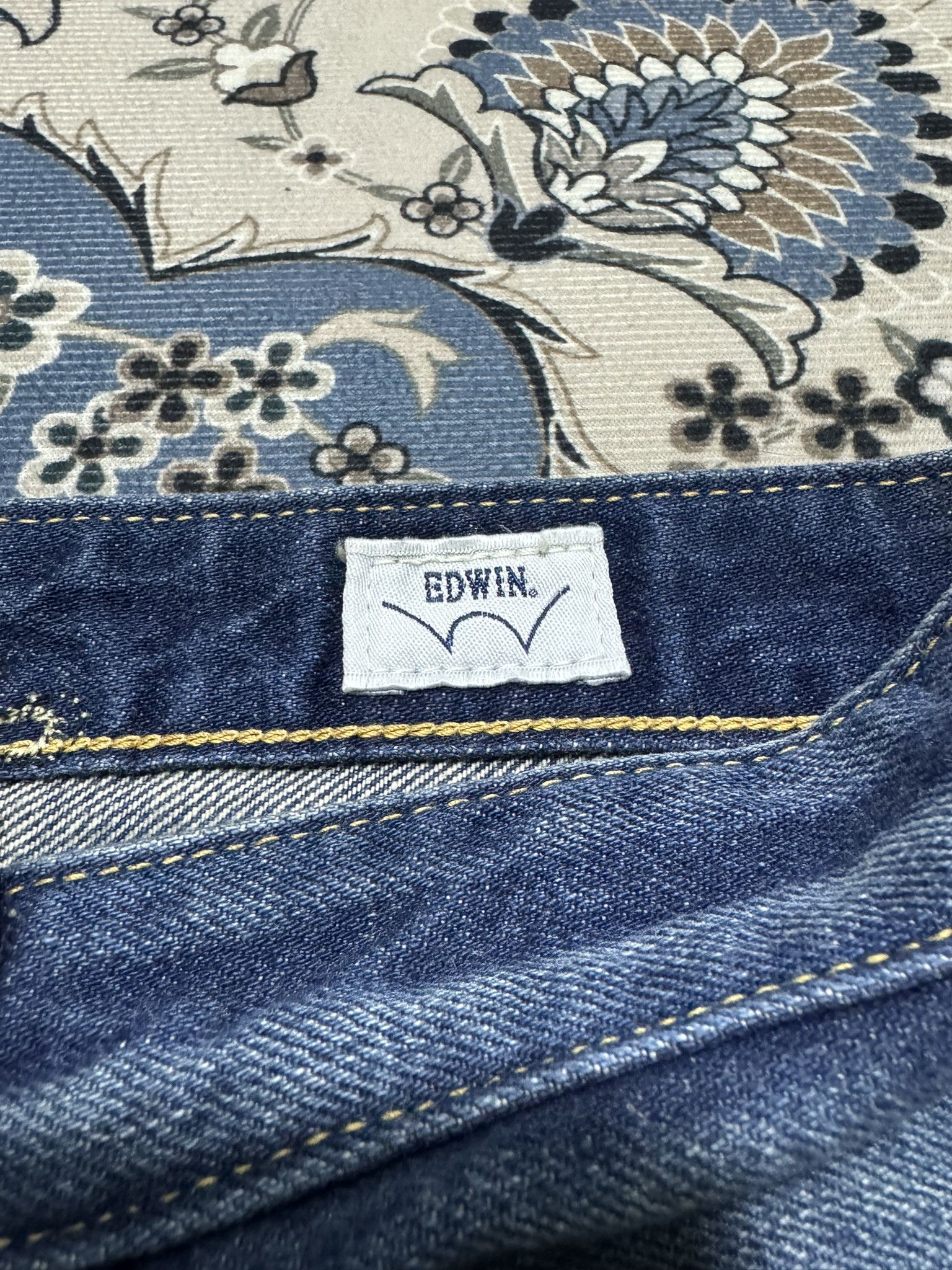 Beauty Beast × Edwin × Japanese Brand Japanese Brand Edwin Embroider Denim Tear Selvadge Jeans Size US 30 / EU 46 - 6 Thumbnail