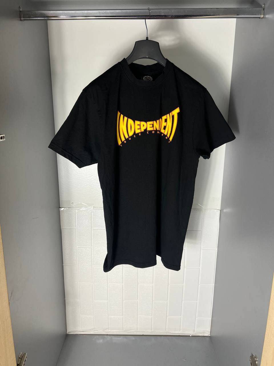 Independent Truck Co. VINTAGE INDEPENDENT COMANY T-SHIRT SKATEBOARDING Y2K 90s Size US M / EU 48-50 / 2 - 2 Thumbnail