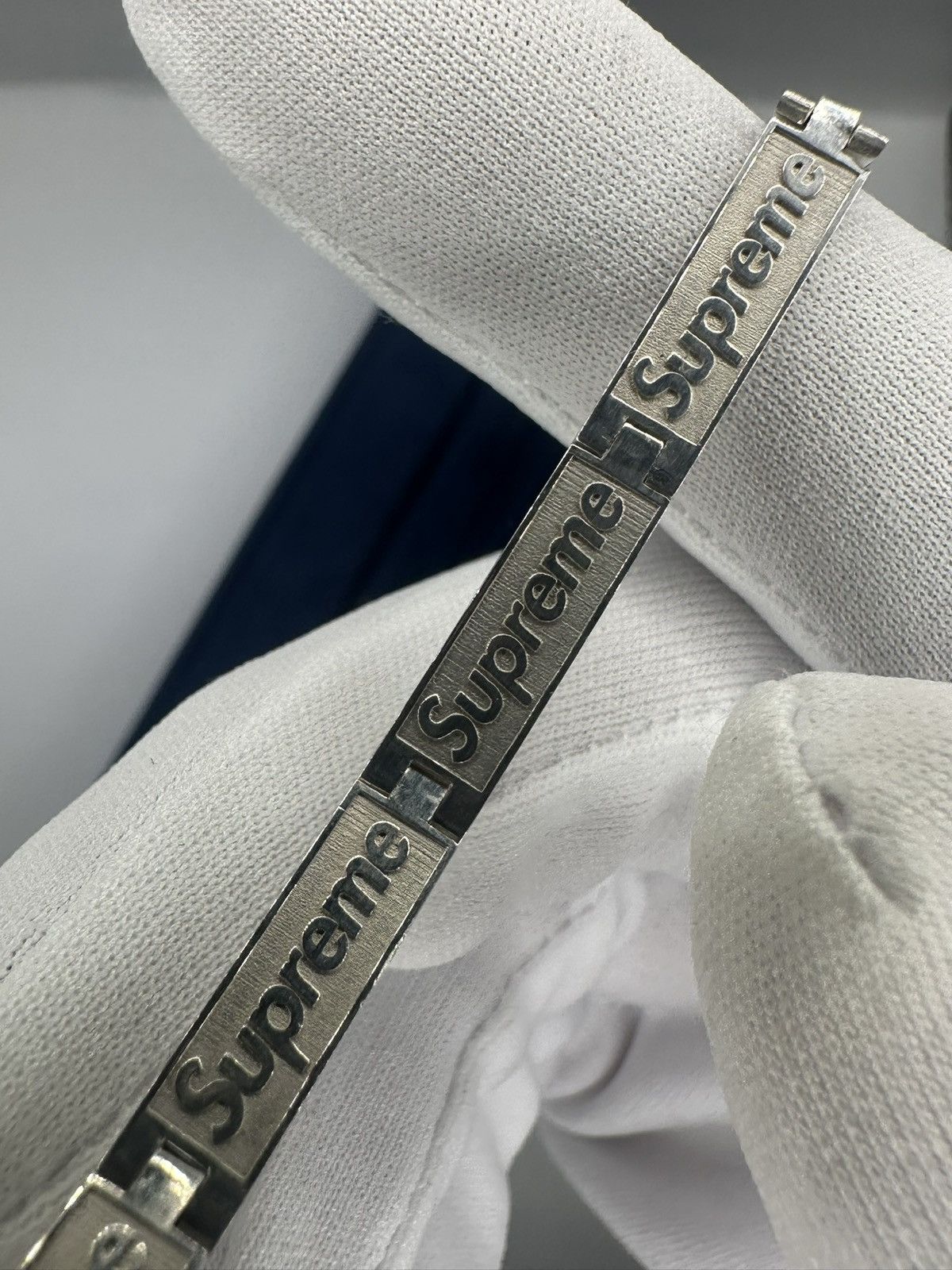 Supreme Supreme X Jacob and Co Sterling Silver Boxlogo Bracelet L/XL Size ONE SIZE - 2 Thumbnail